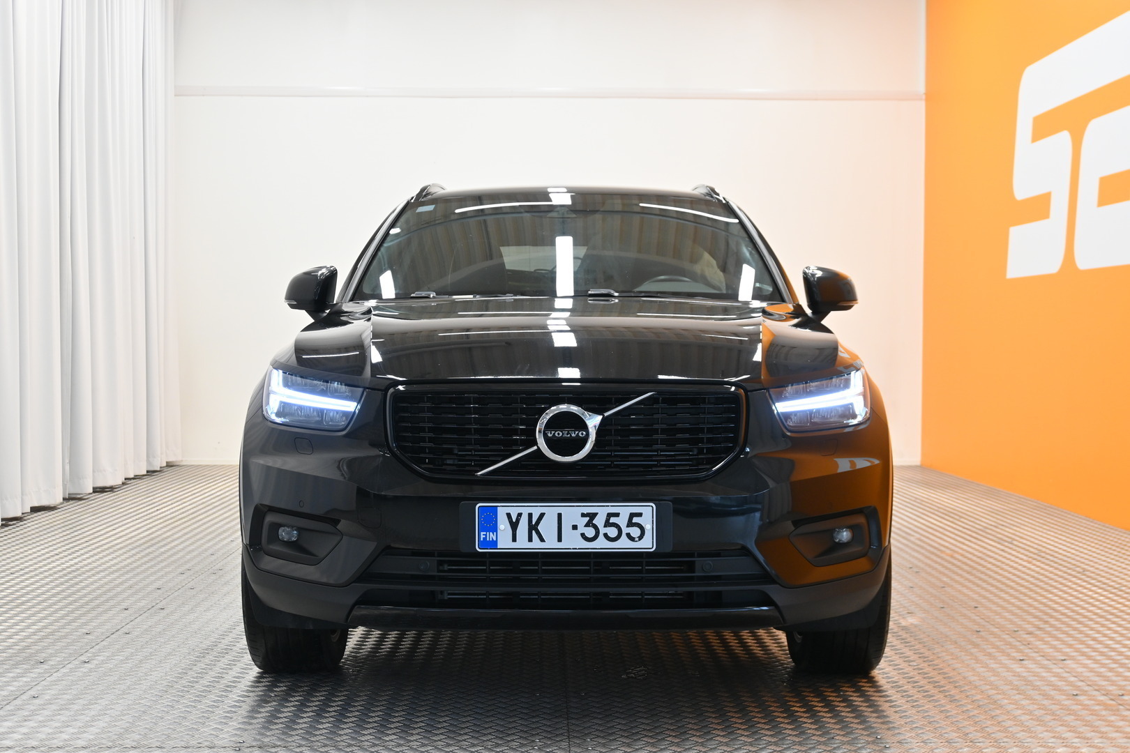 VOLVO XC40 2020