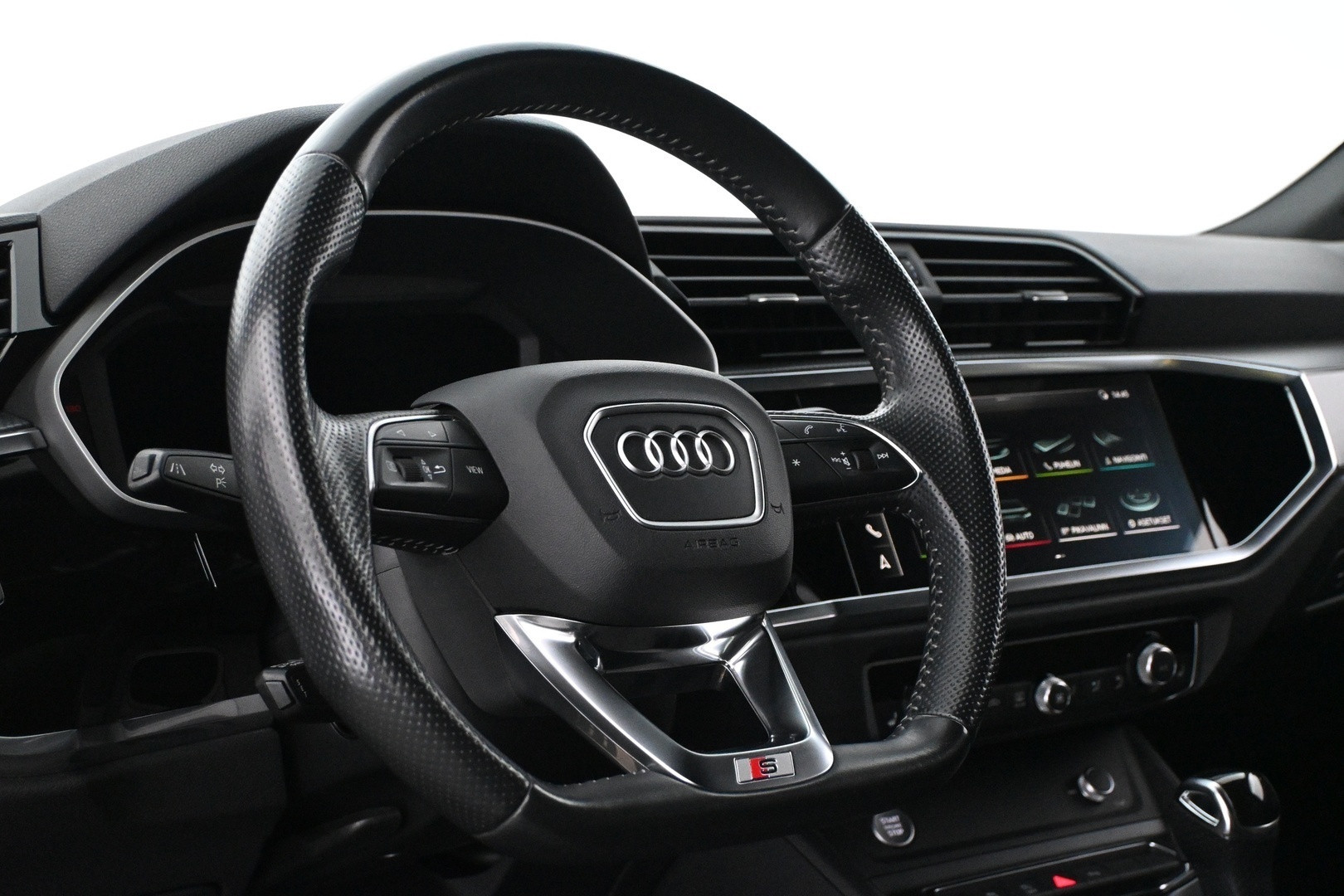 AUDI Q3 2020
