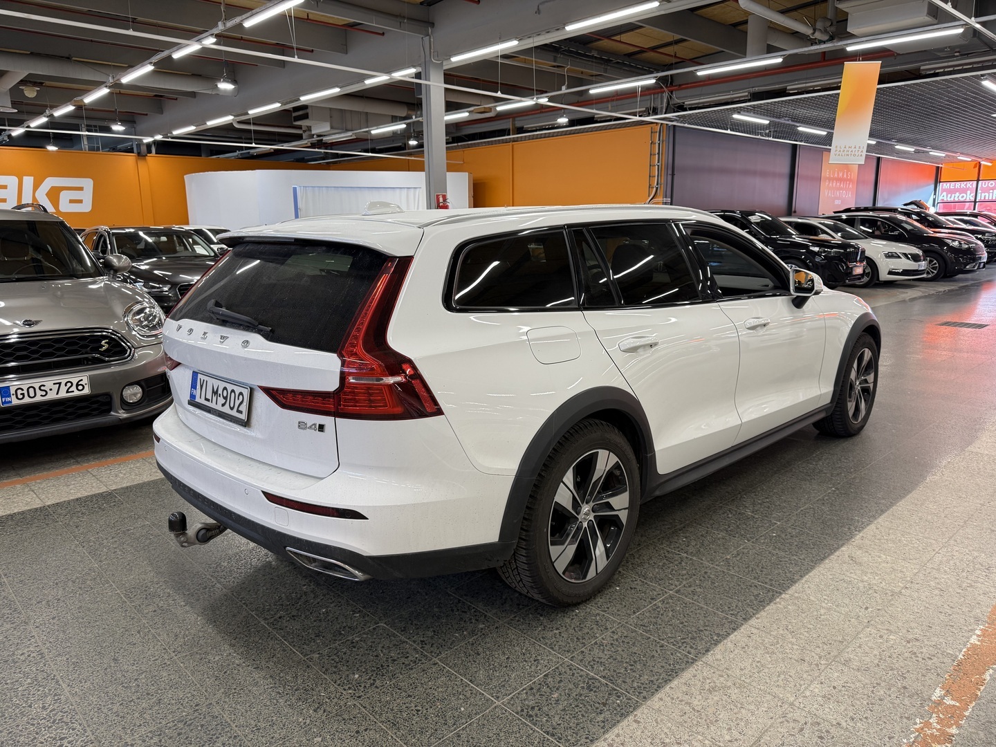 VOLVO V60 Cross Country 2022
