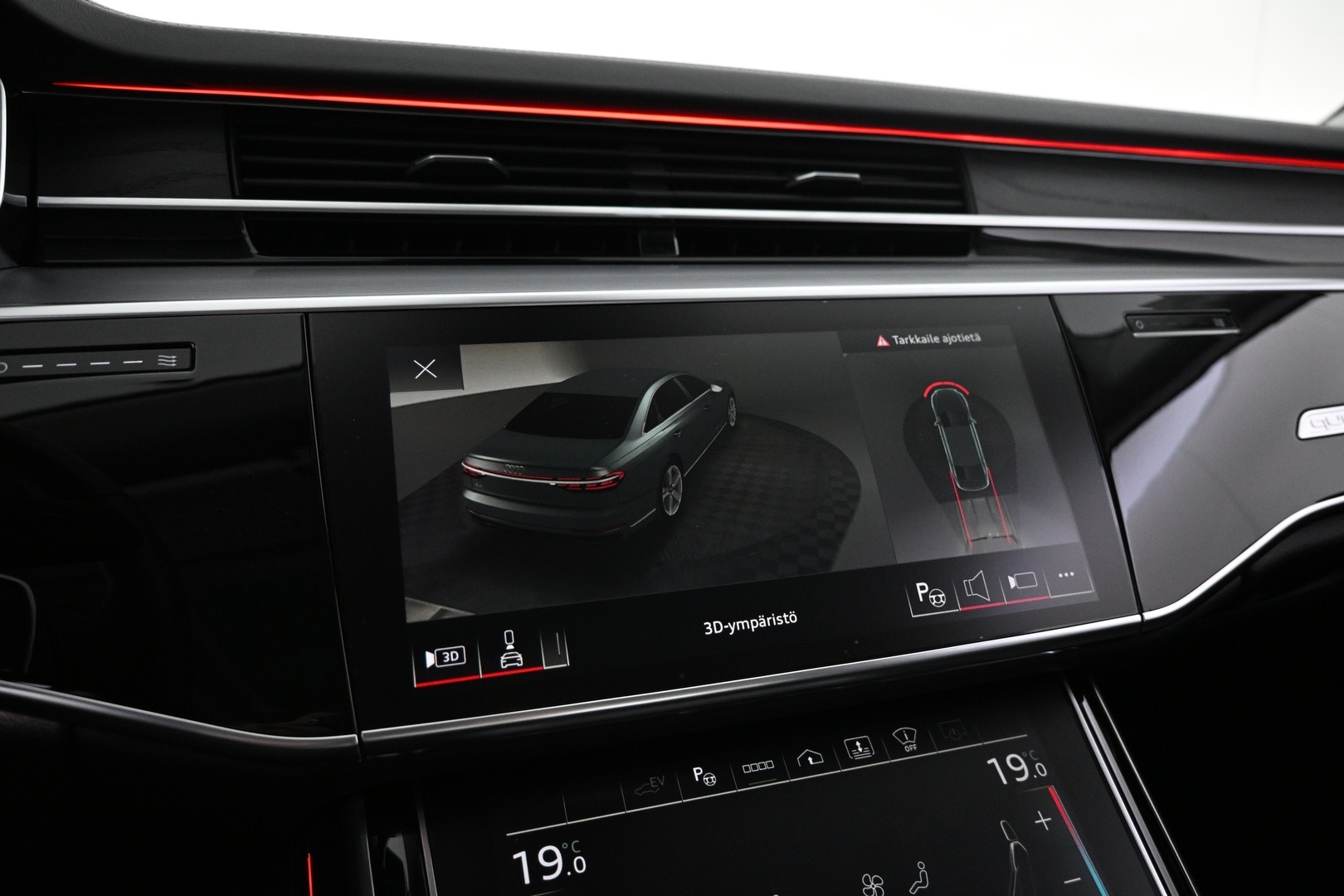 AUDI A8 2022
