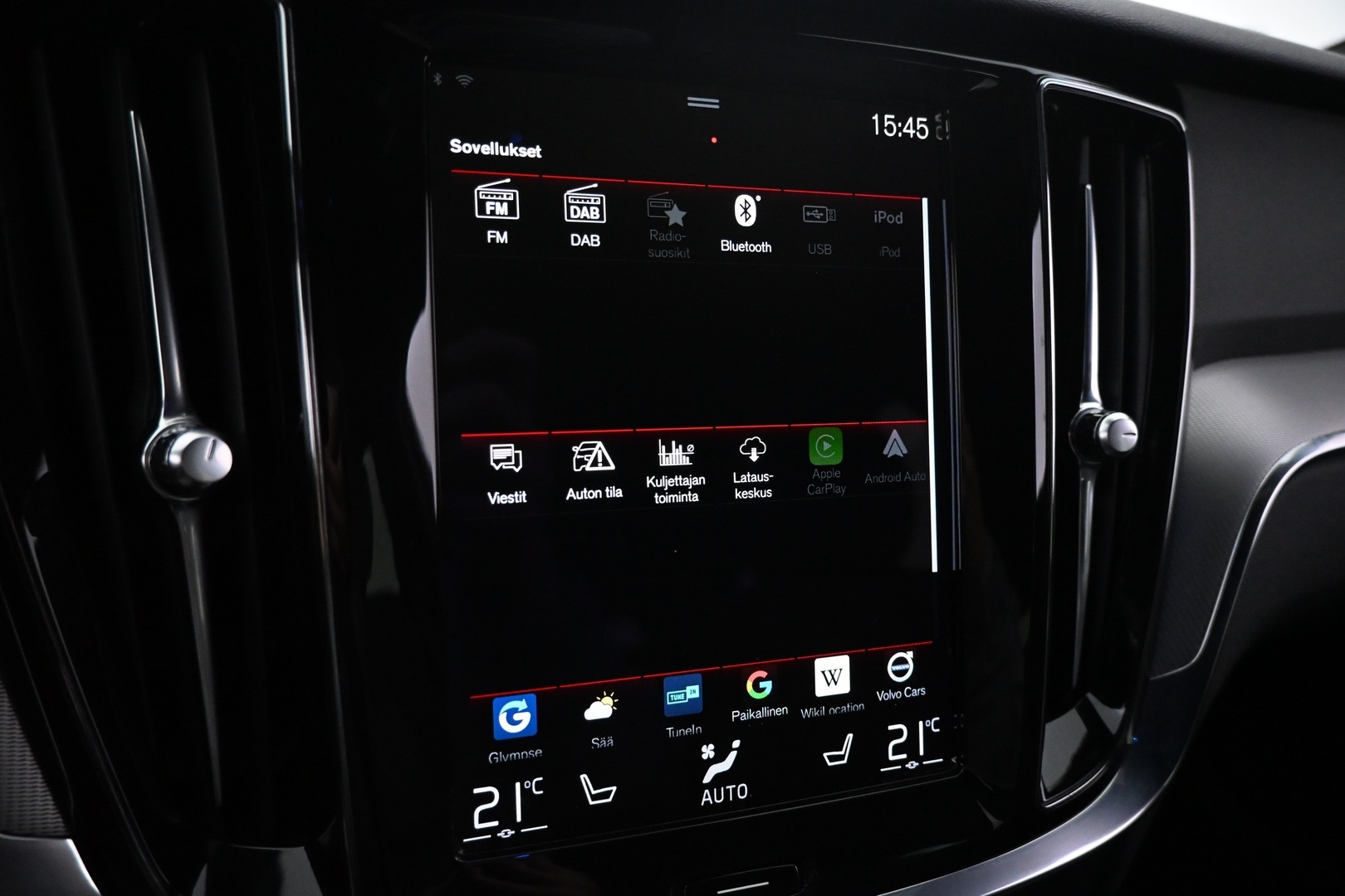 VOLVO V60 2021