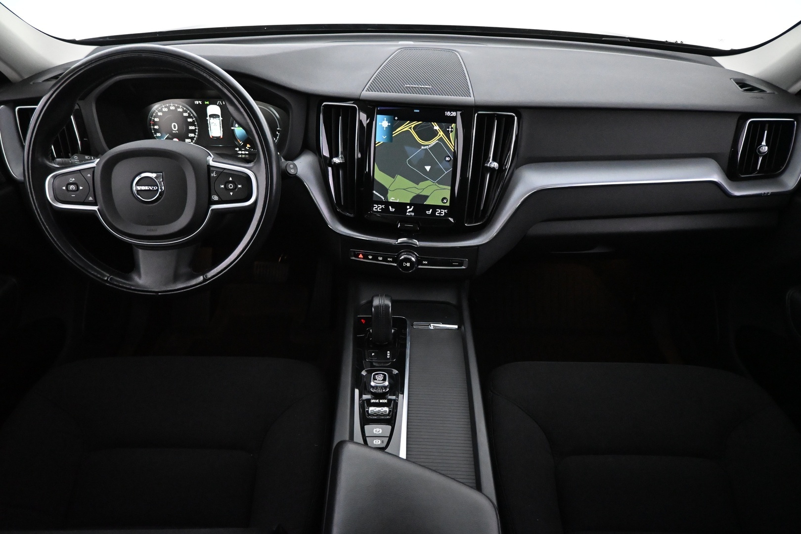 VOLVO XC60 2021