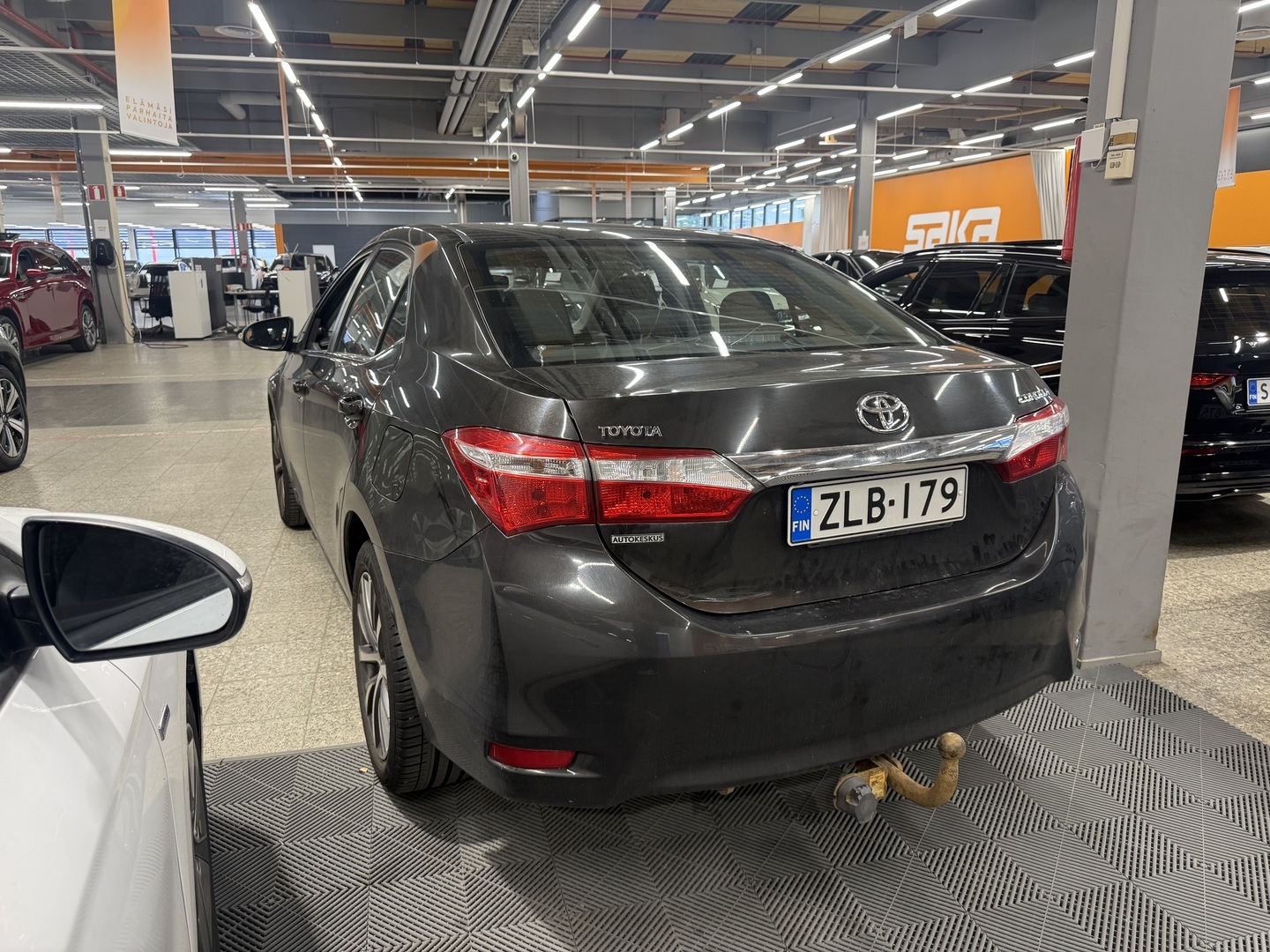 TOYOTA Corolla 2017