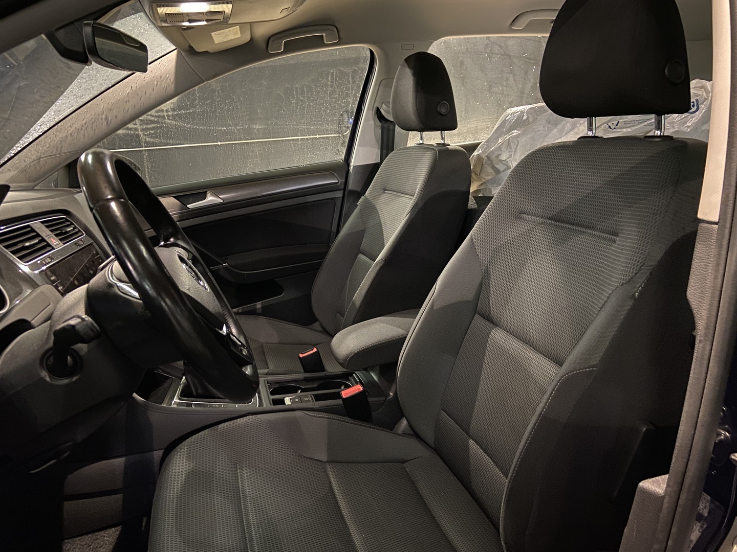 VOLKSWAGEN Golf 2017