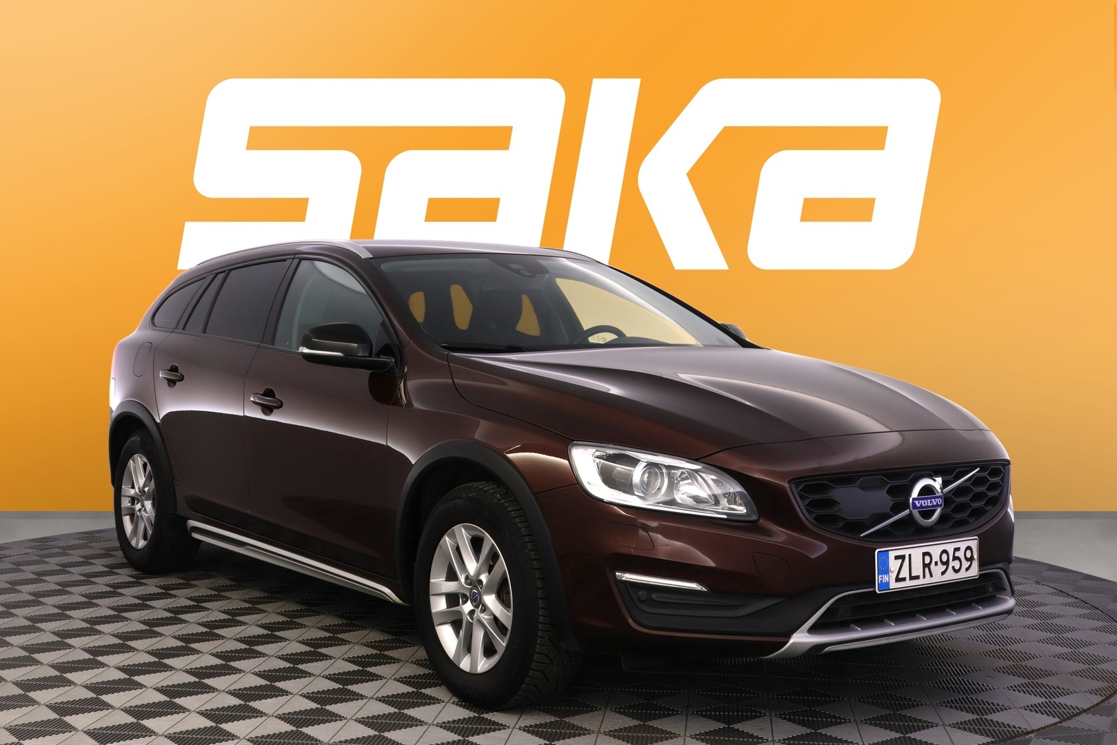 VOLVO V60 Cross Country 2017