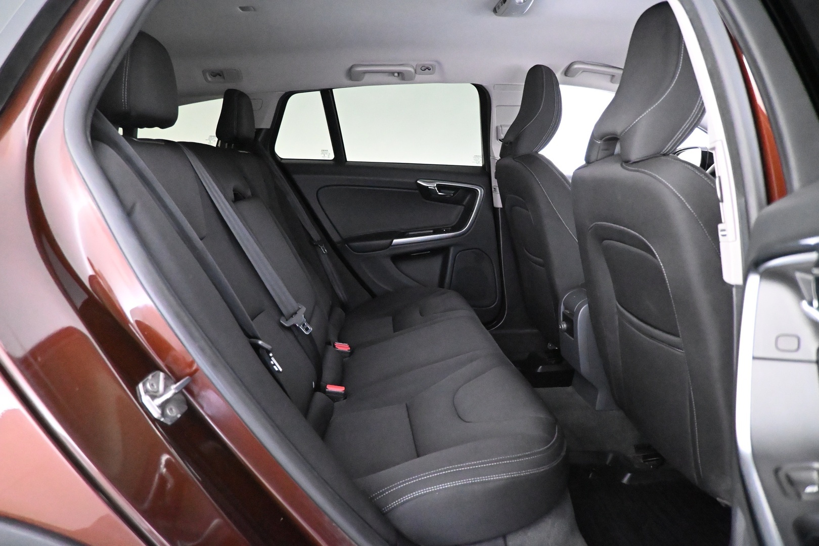 VOLVO V60 Cross Country 2017