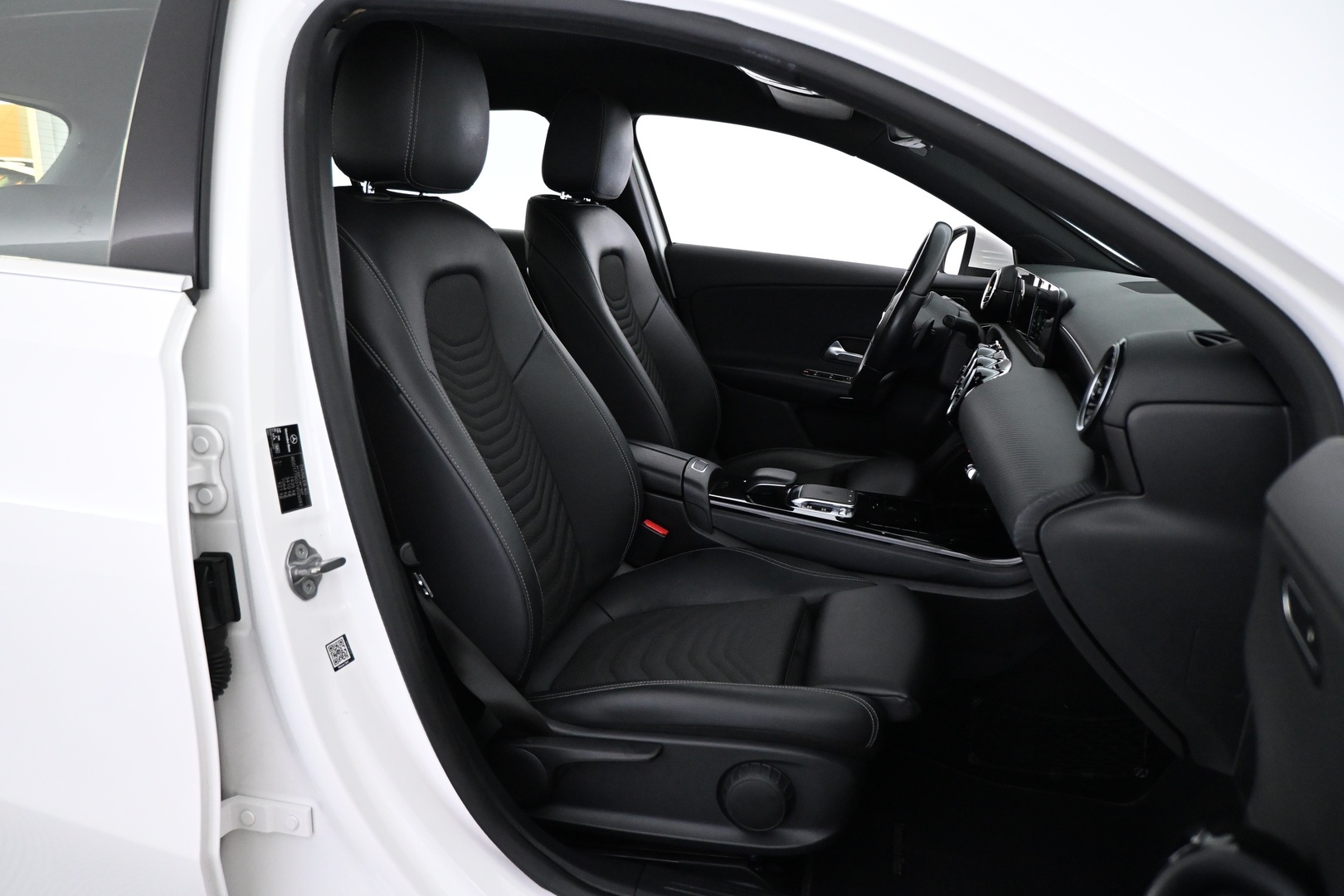 MERCEDES-BENZ A 2019