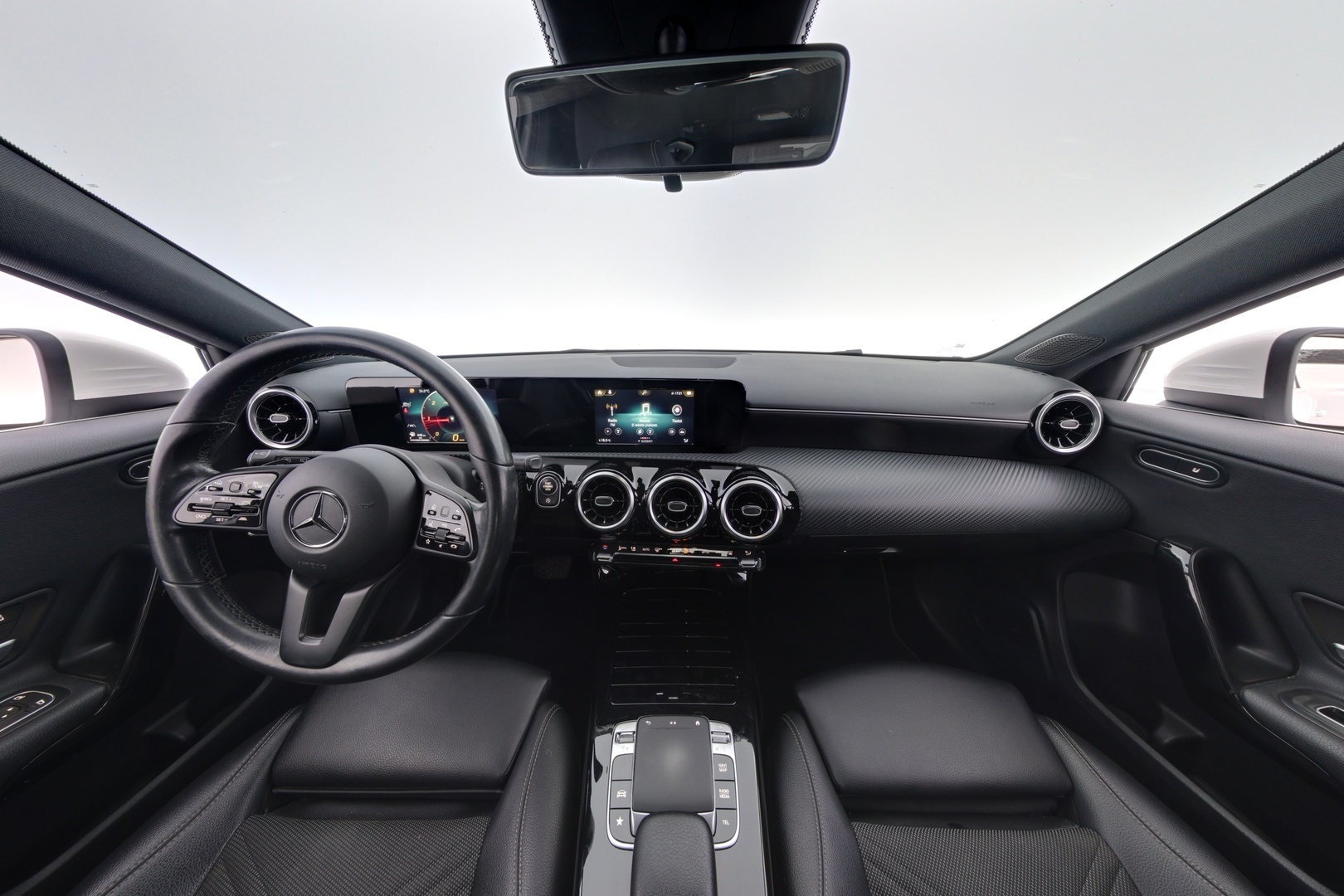 MERCEDES-BENZ A 2019