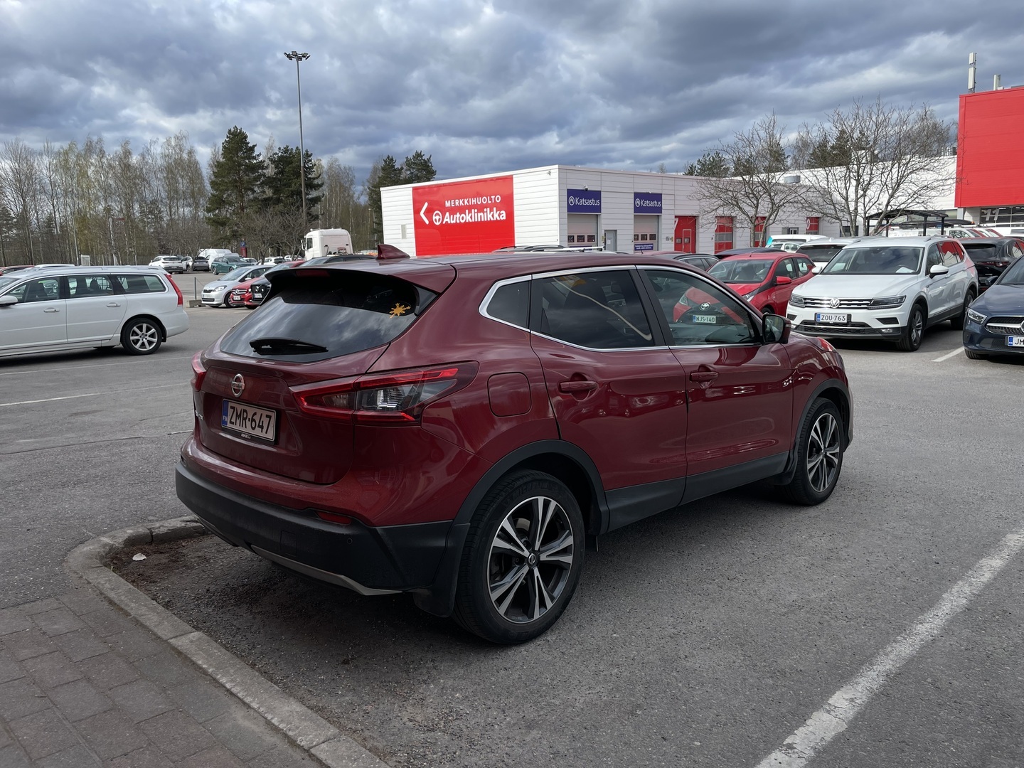 NISSAN Qashqai 2019