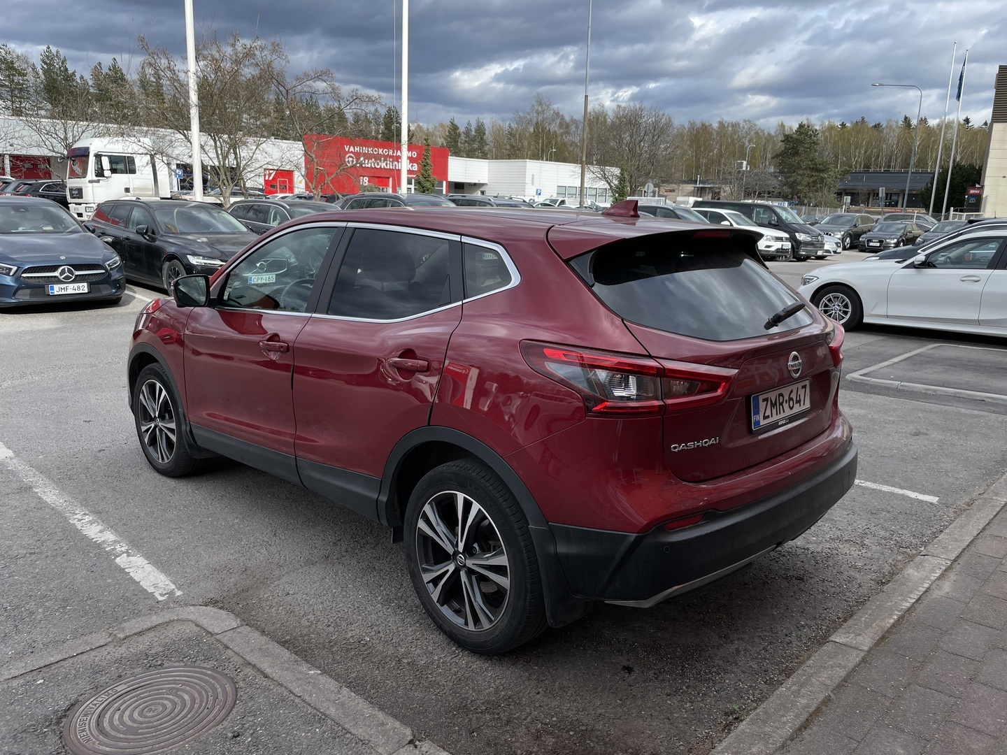 NISSAN Qashqai 2019