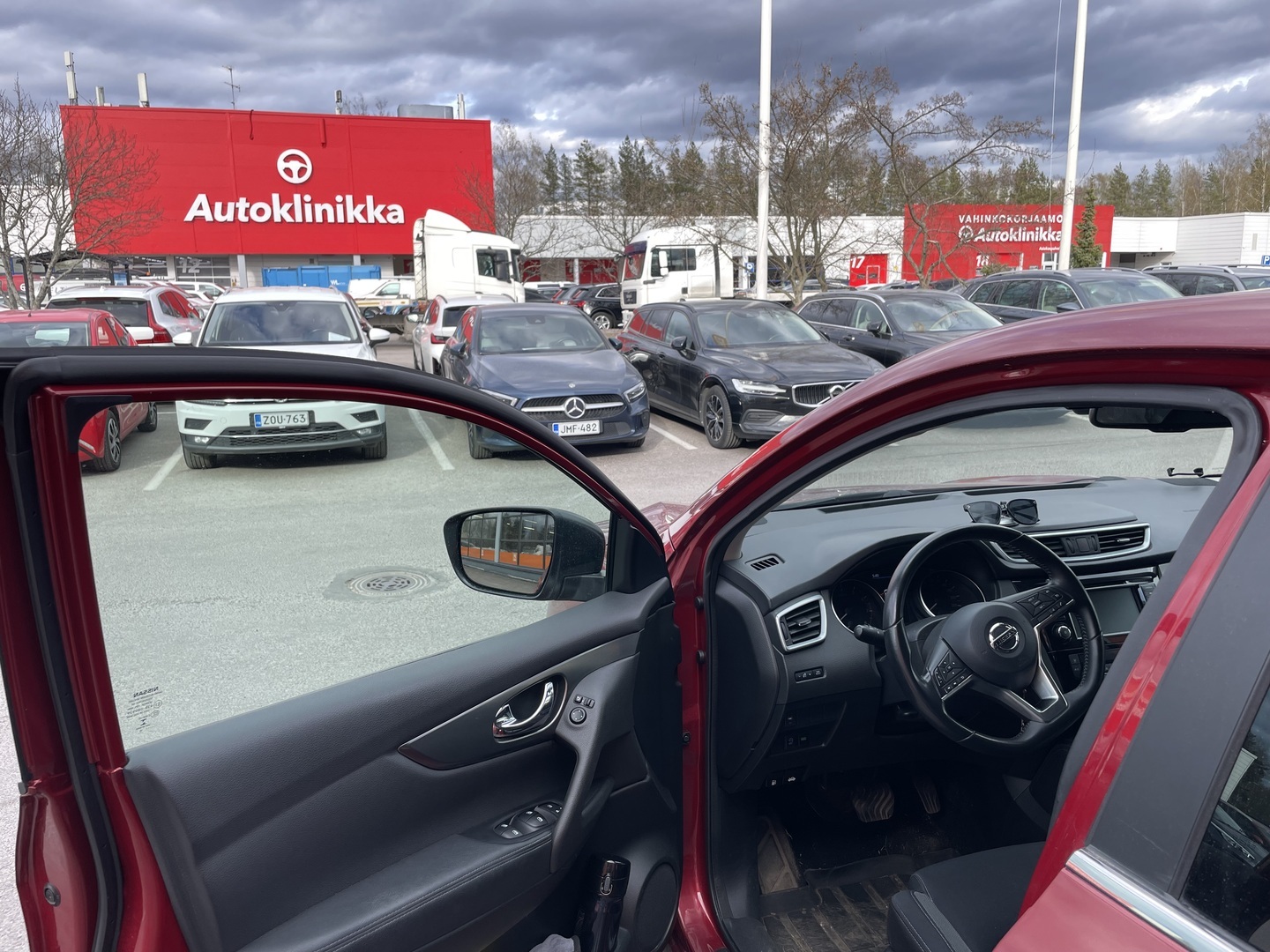 NISSAN Qashqai 2019