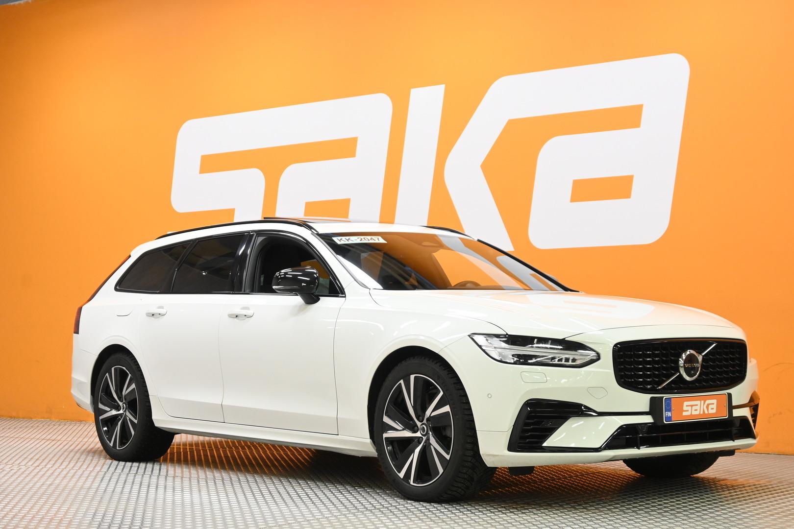 VOLVO V90 2022