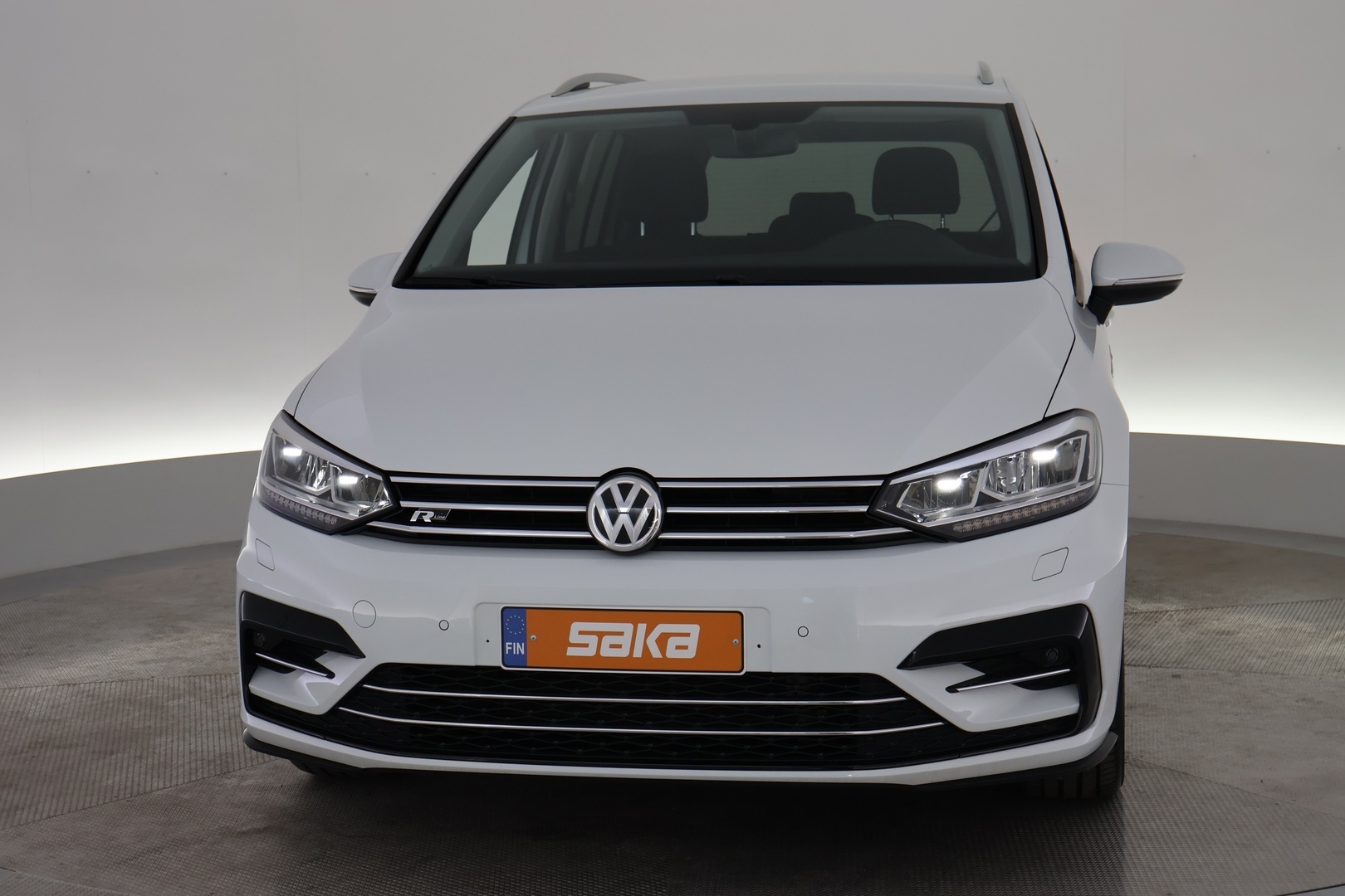 VOLKSWAGEN Touran 2017