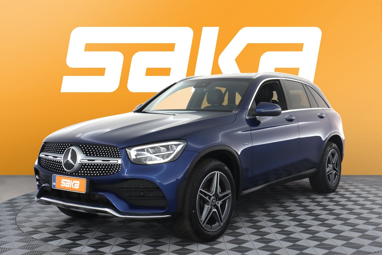 MERCEDES-BENZ GLC 2021