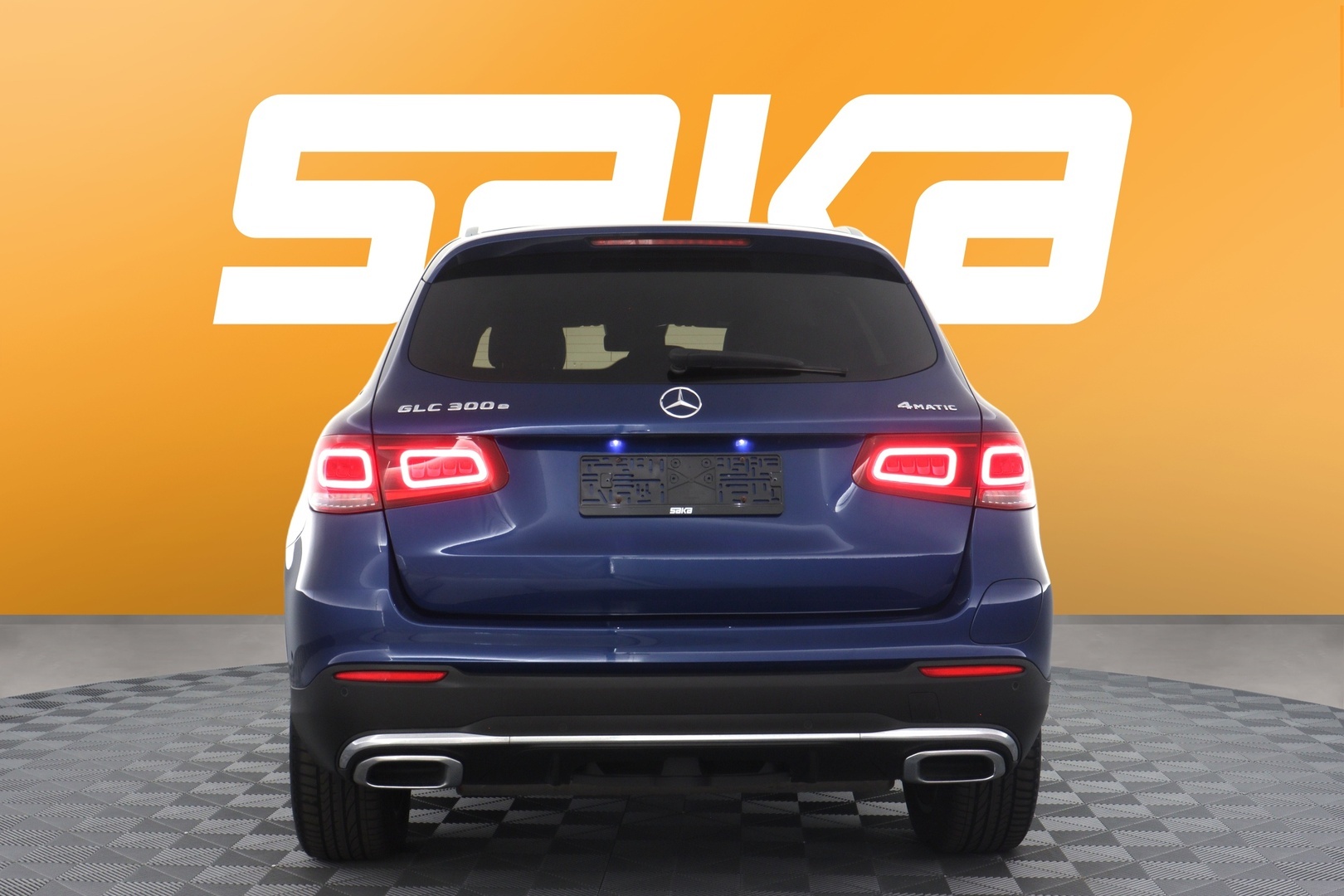 MERCEDES-BENZ GLC 2021