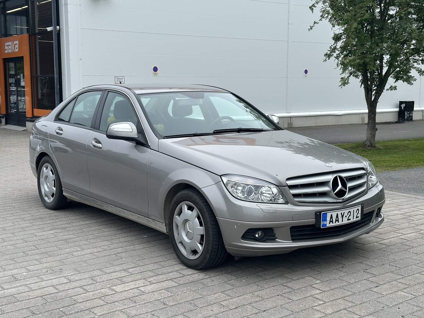 MERCEDES-BENZ C 2009