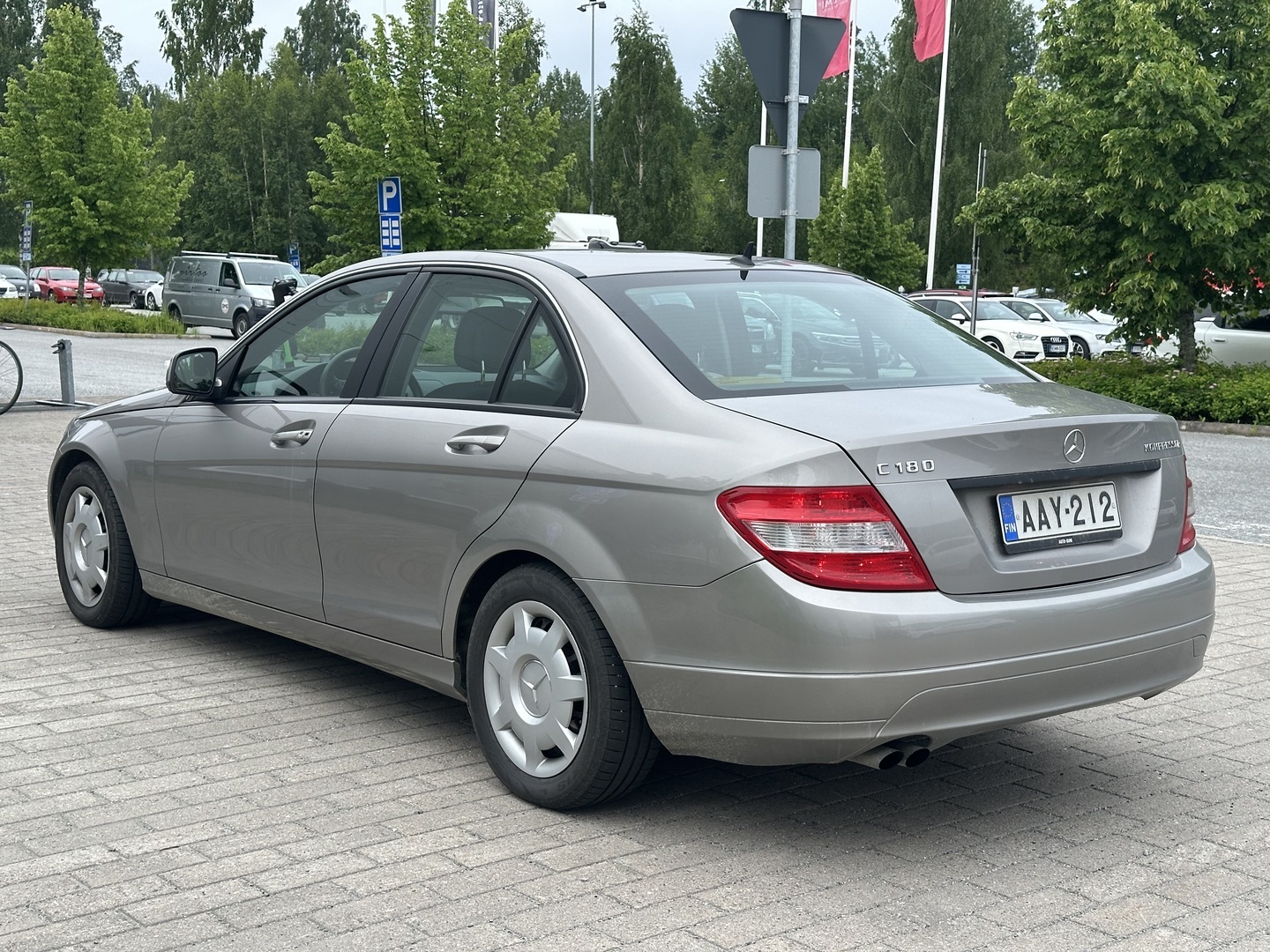 MERCEDES-BENZ C 2009