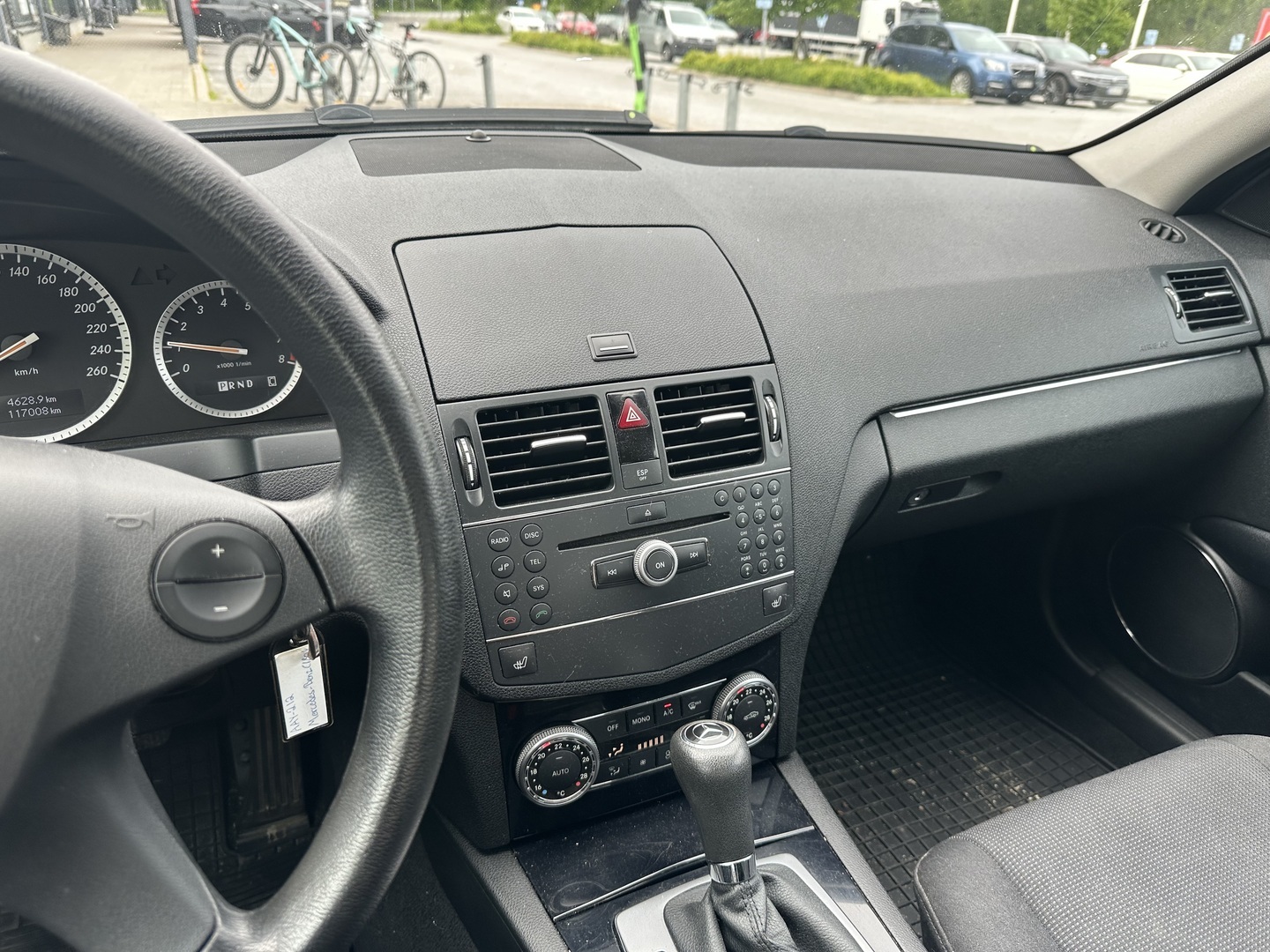 MERCEDES-BENZ C 2009