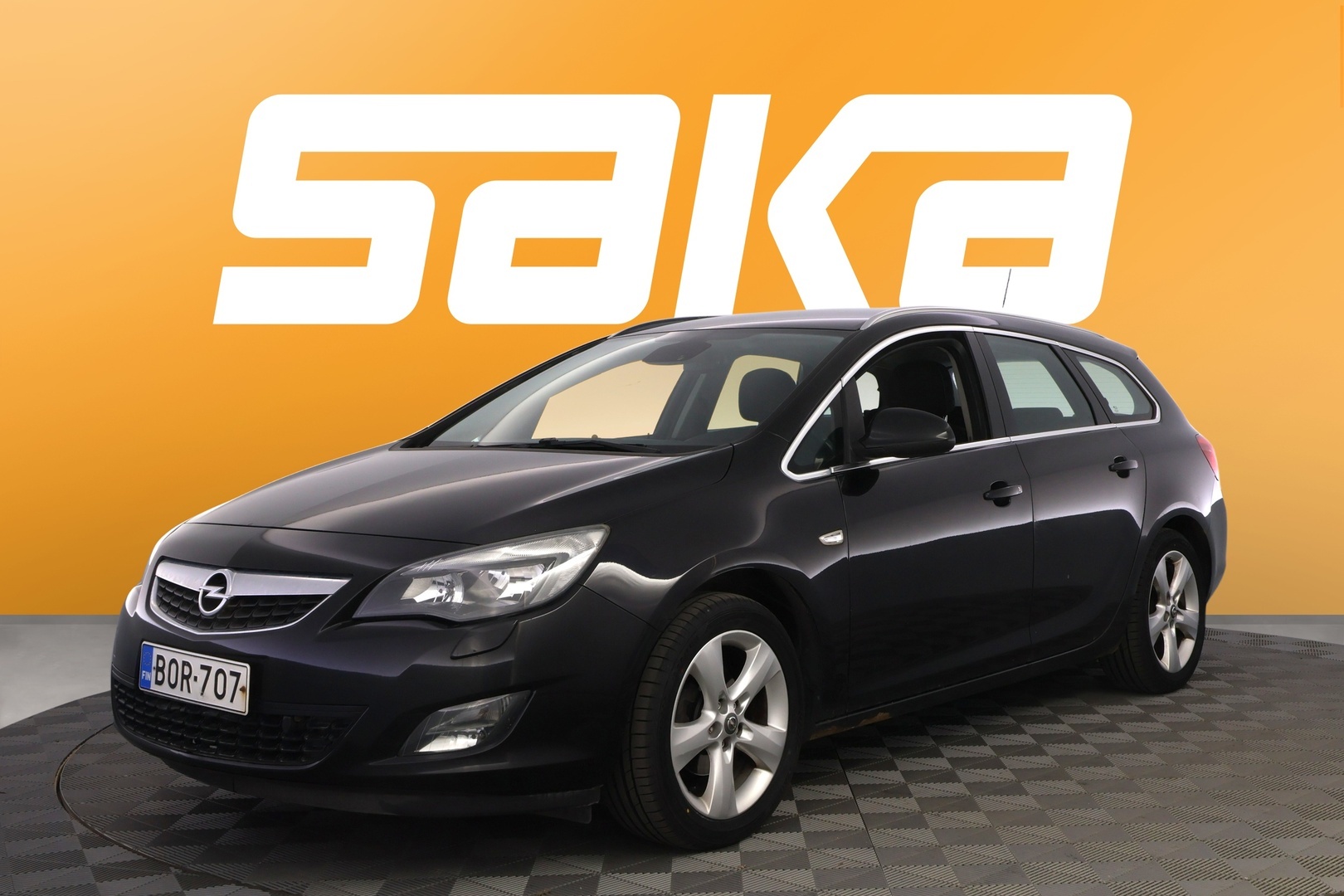OPEL Astra 2011