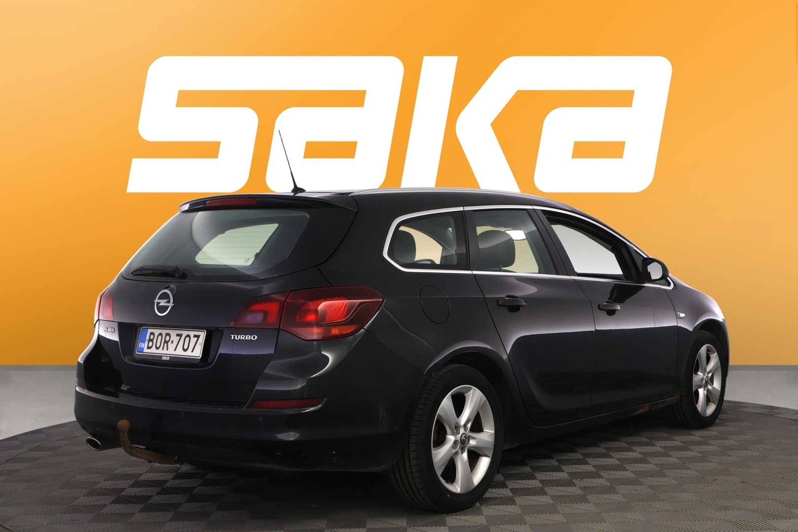 OPEL Astra 2011