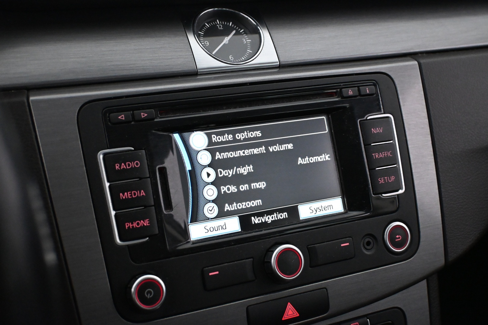 VOLKSWAGEN Passat 2011