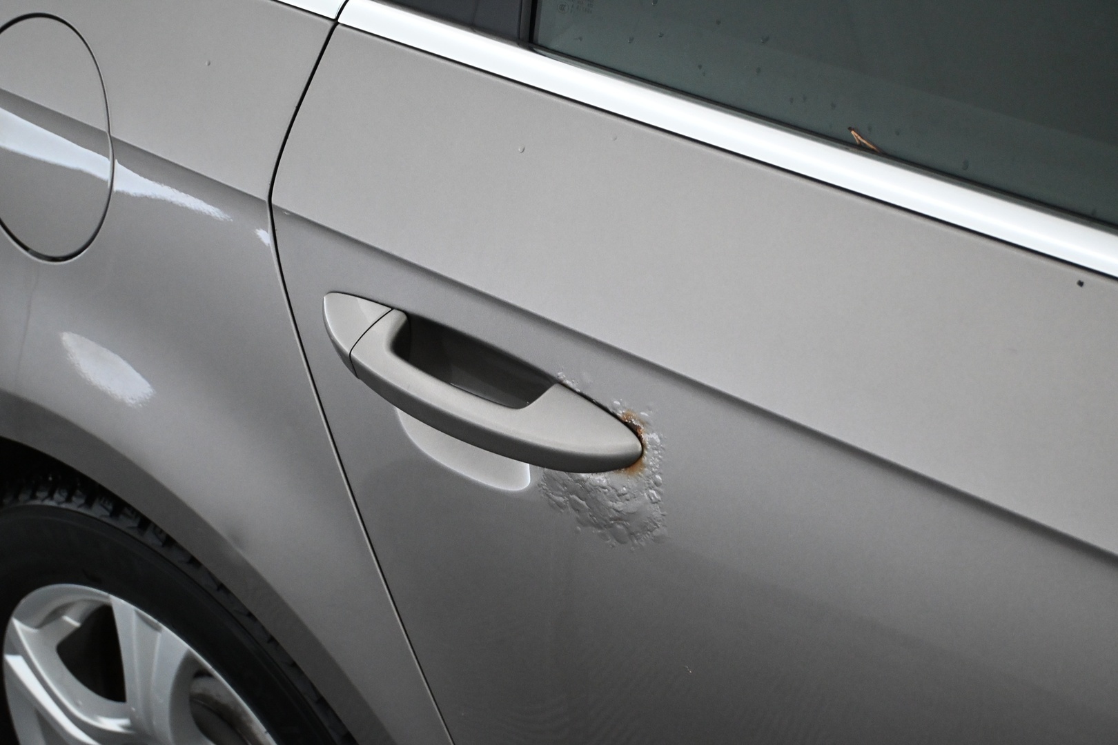 VOLKSWAGEN Passat 2011