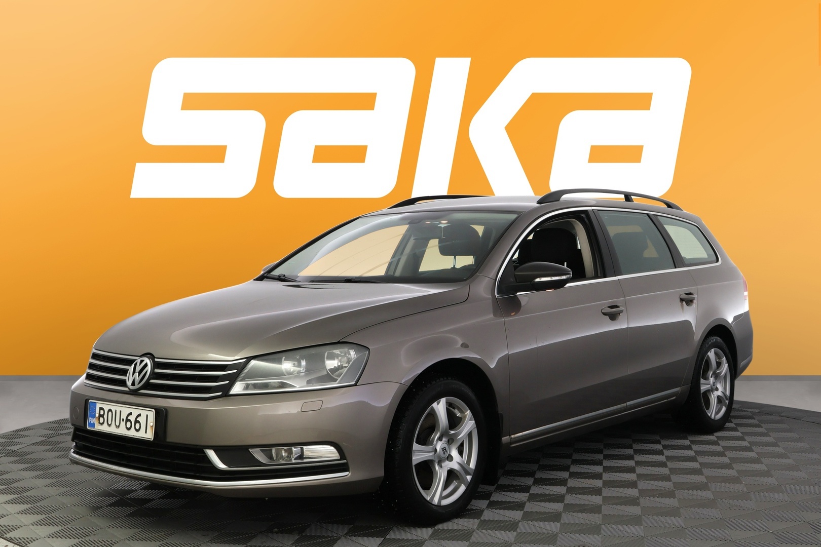 VOLKSWAGEN Passat 2011
