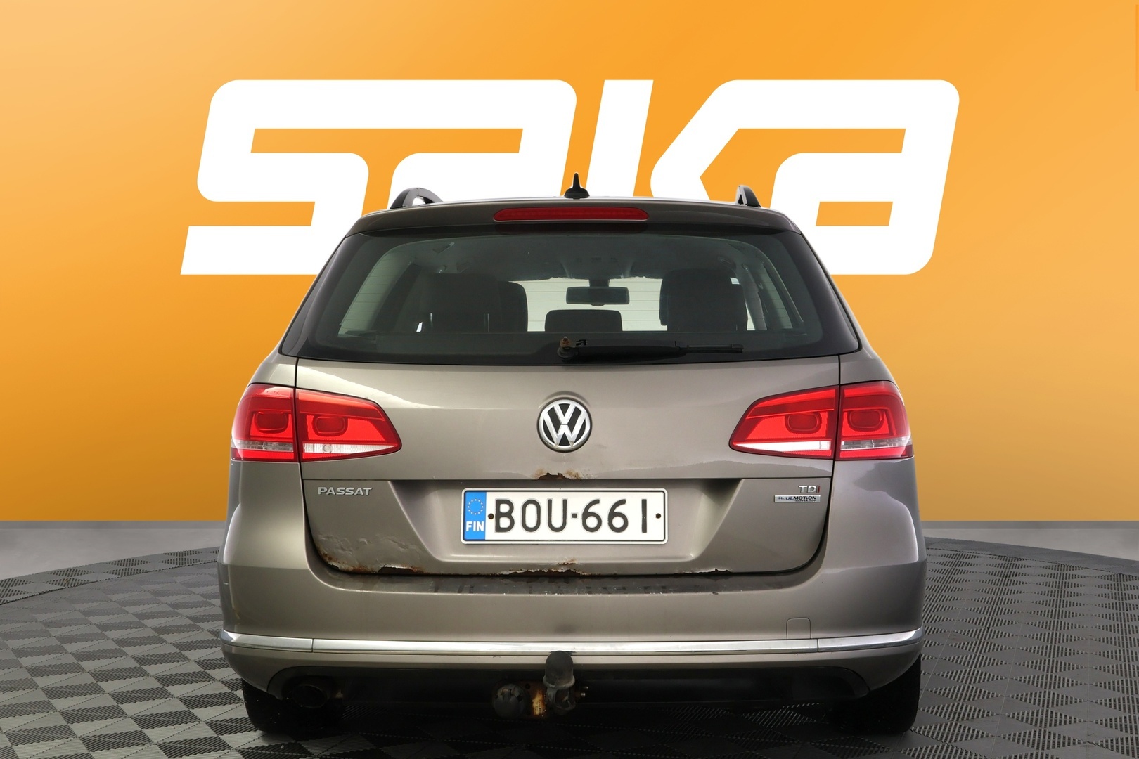 VOLKSWAGEN Passat 2011