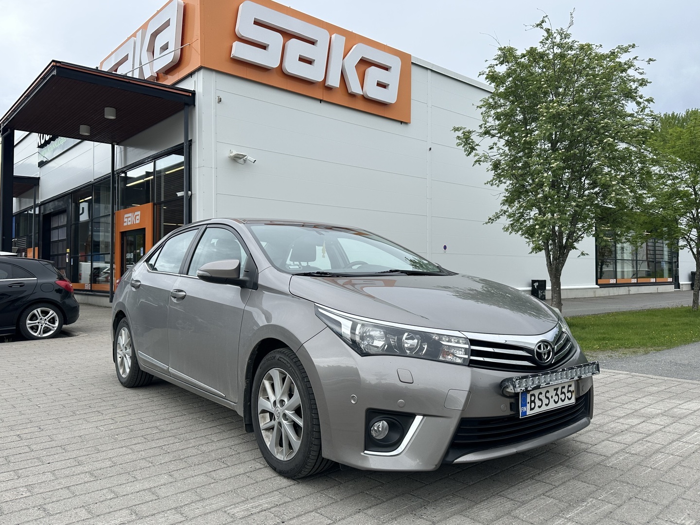 TOYOTA Corolla 2015