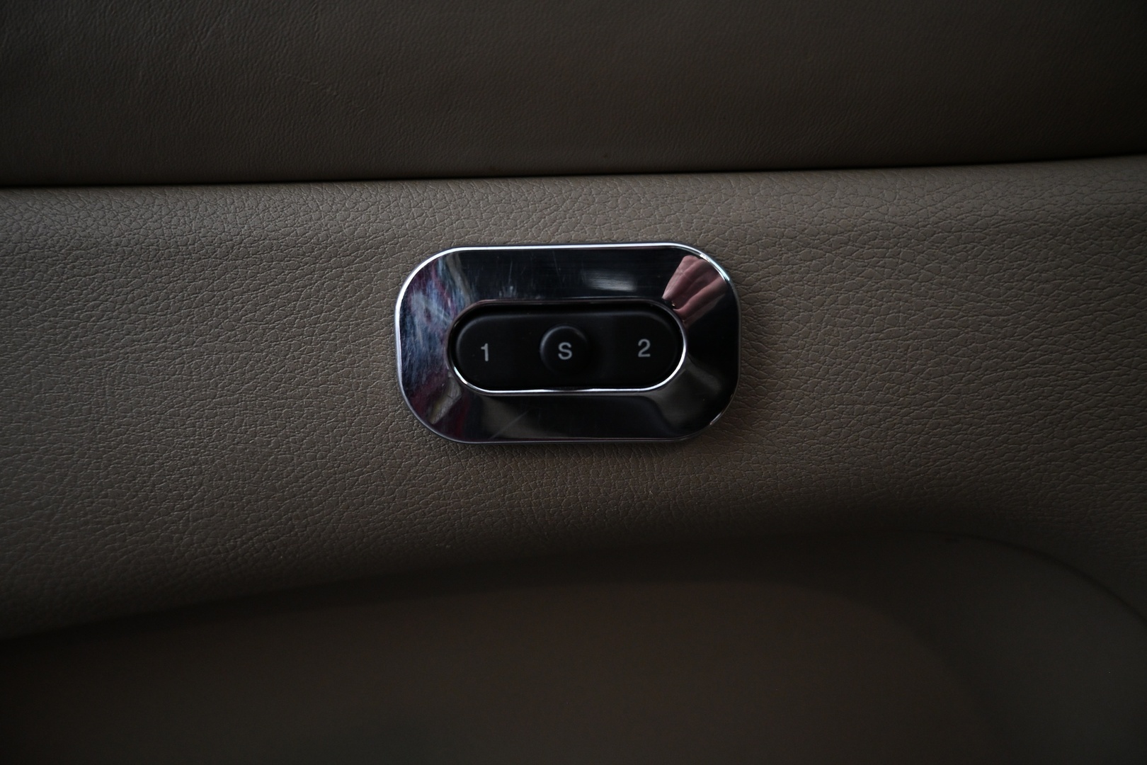 JEEP Grand Cherokee 2012