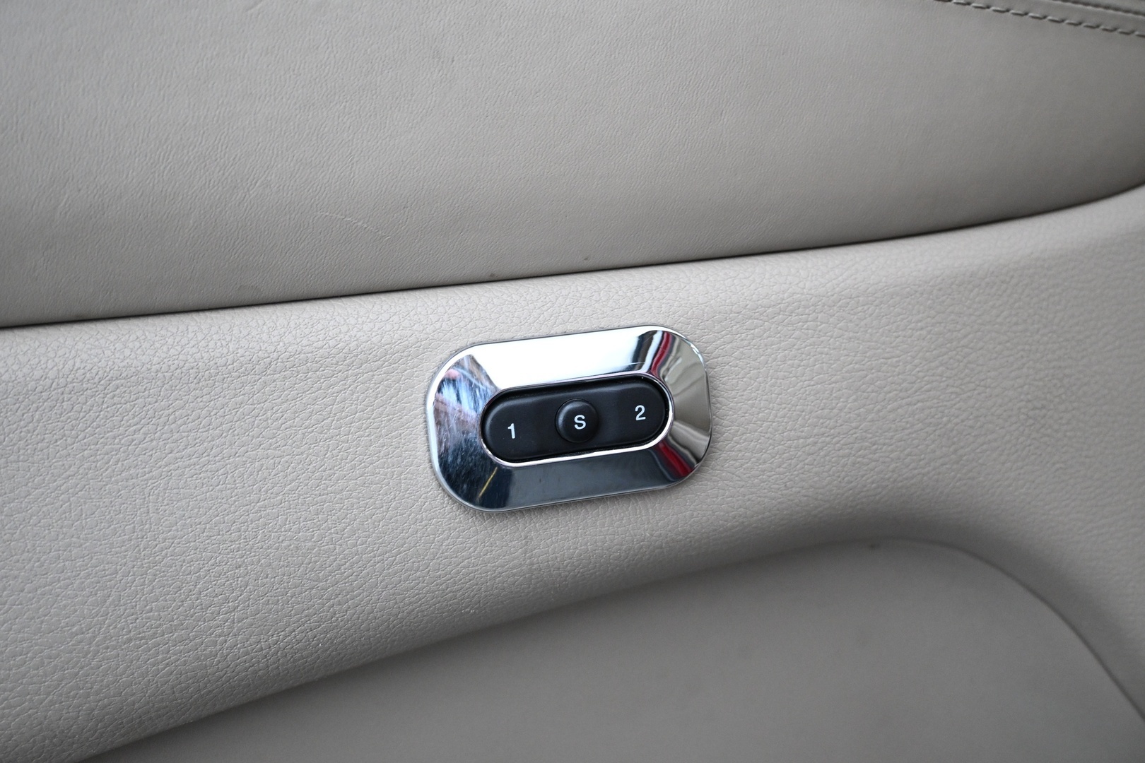 JEEP Grand Cherokee 2012