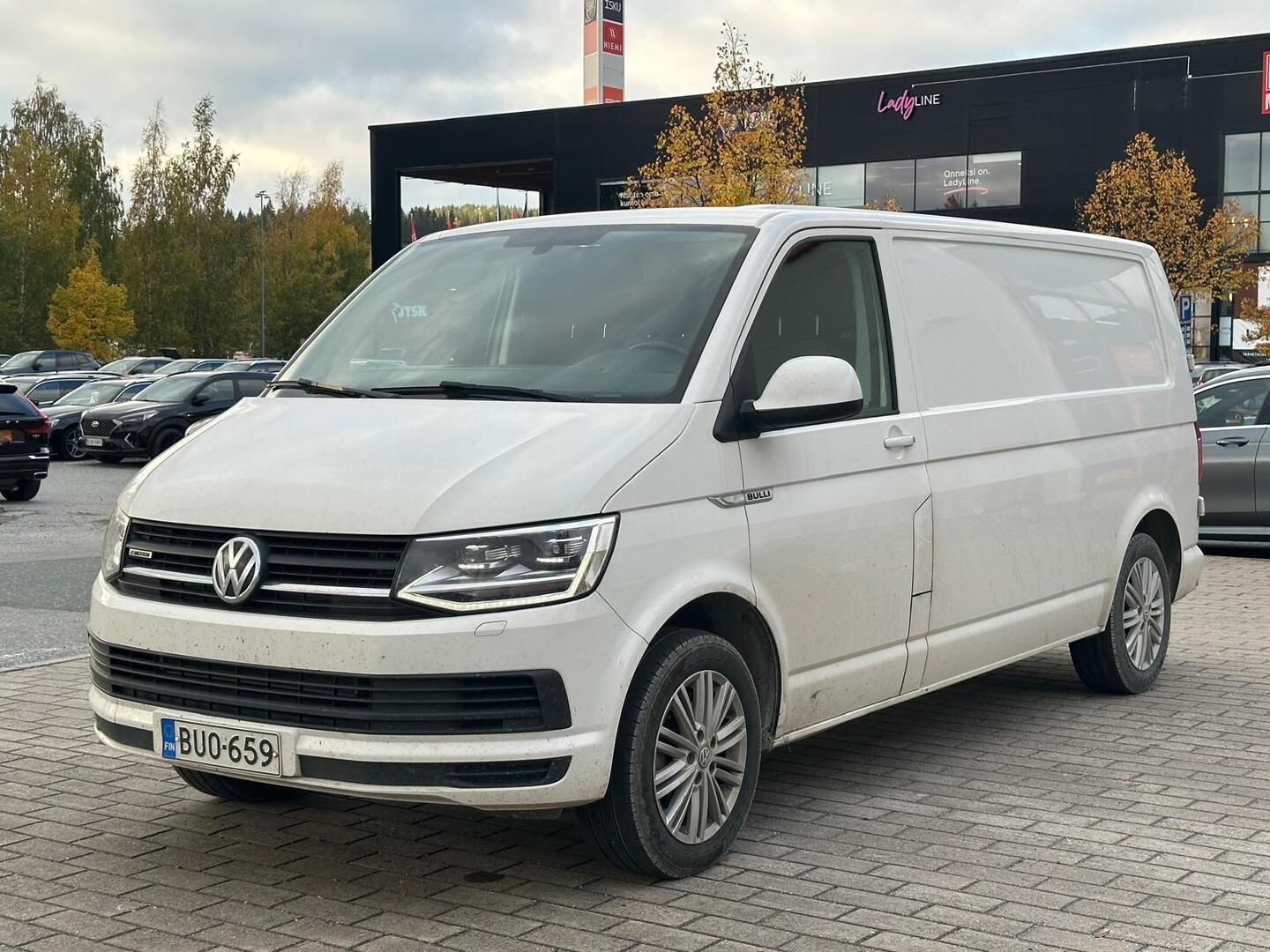 VOLKSWAGEN Transporter 2017