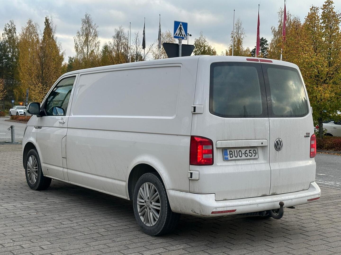 VOLKSWAGEN Transporter 2017