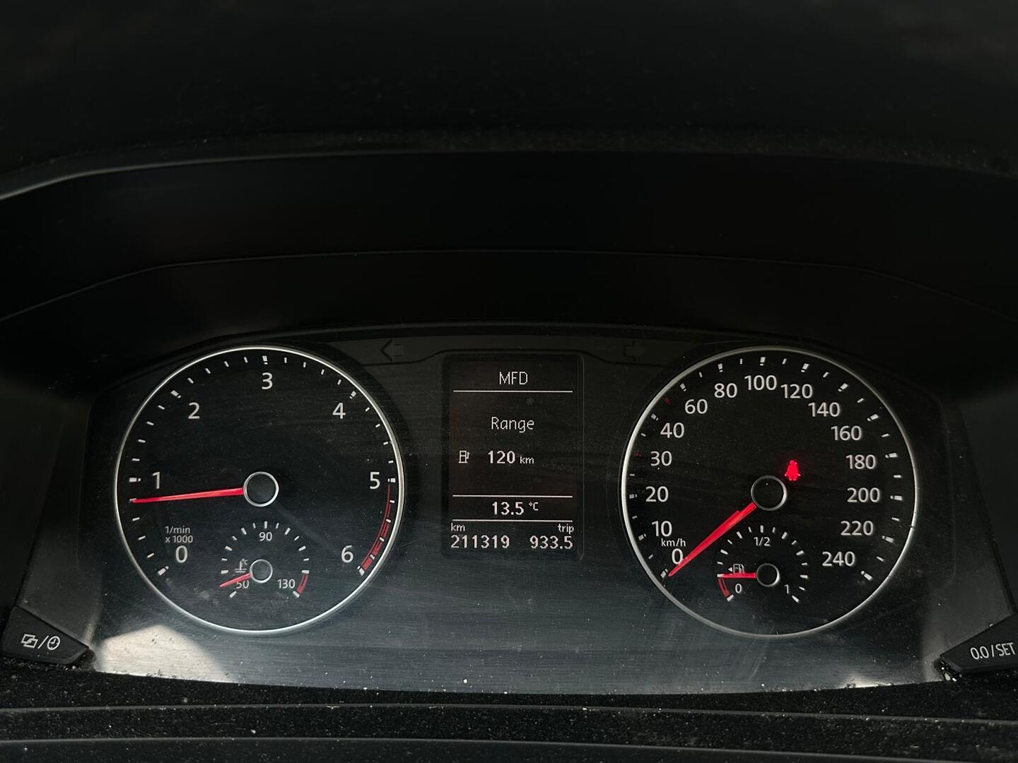 VOLKSWAGEN Transporter 2017