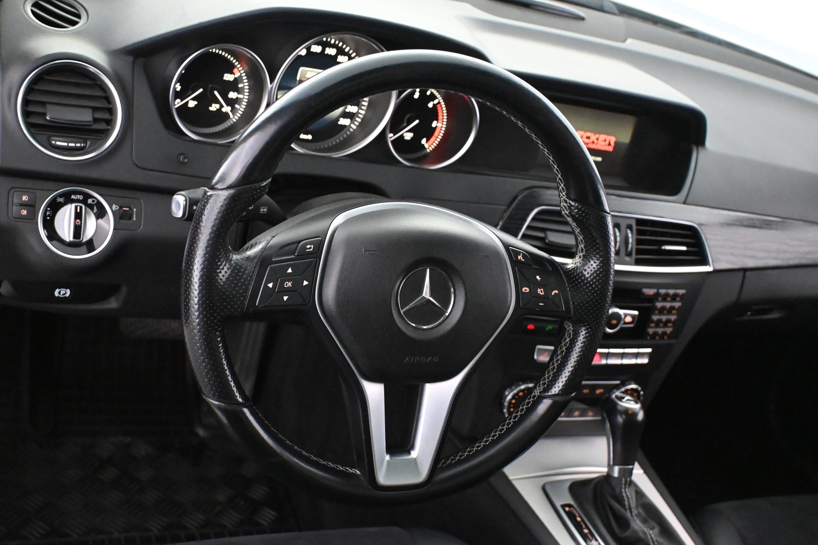 MERCEDES-BENZ C 2014