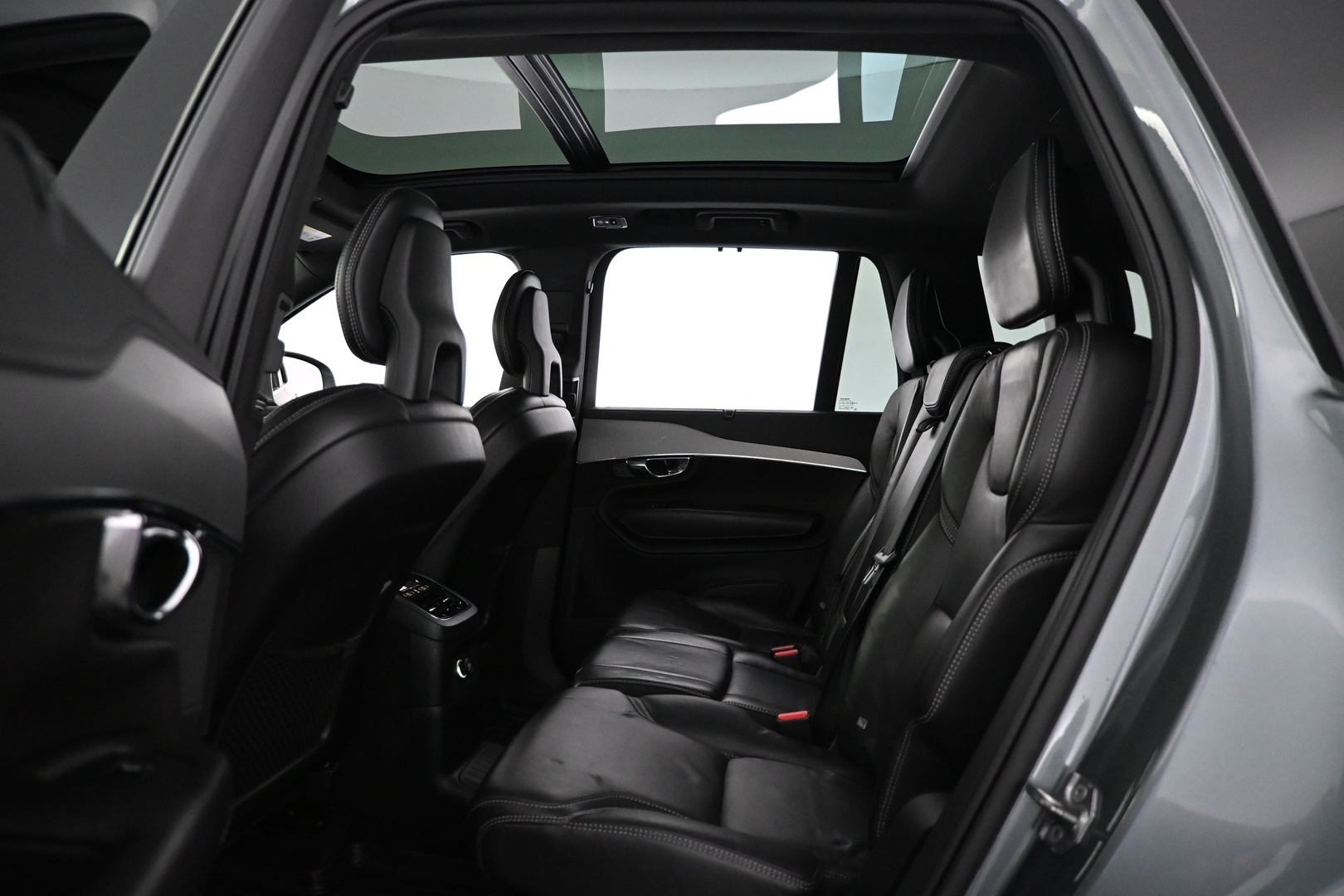 VOLVO XC90 2016