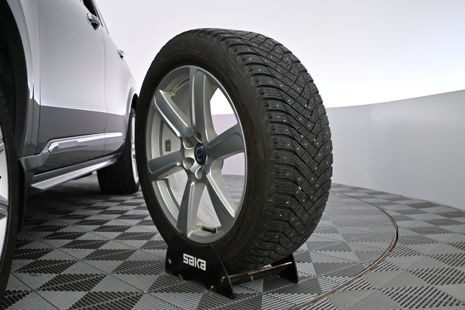 VOLVO XC90 2016