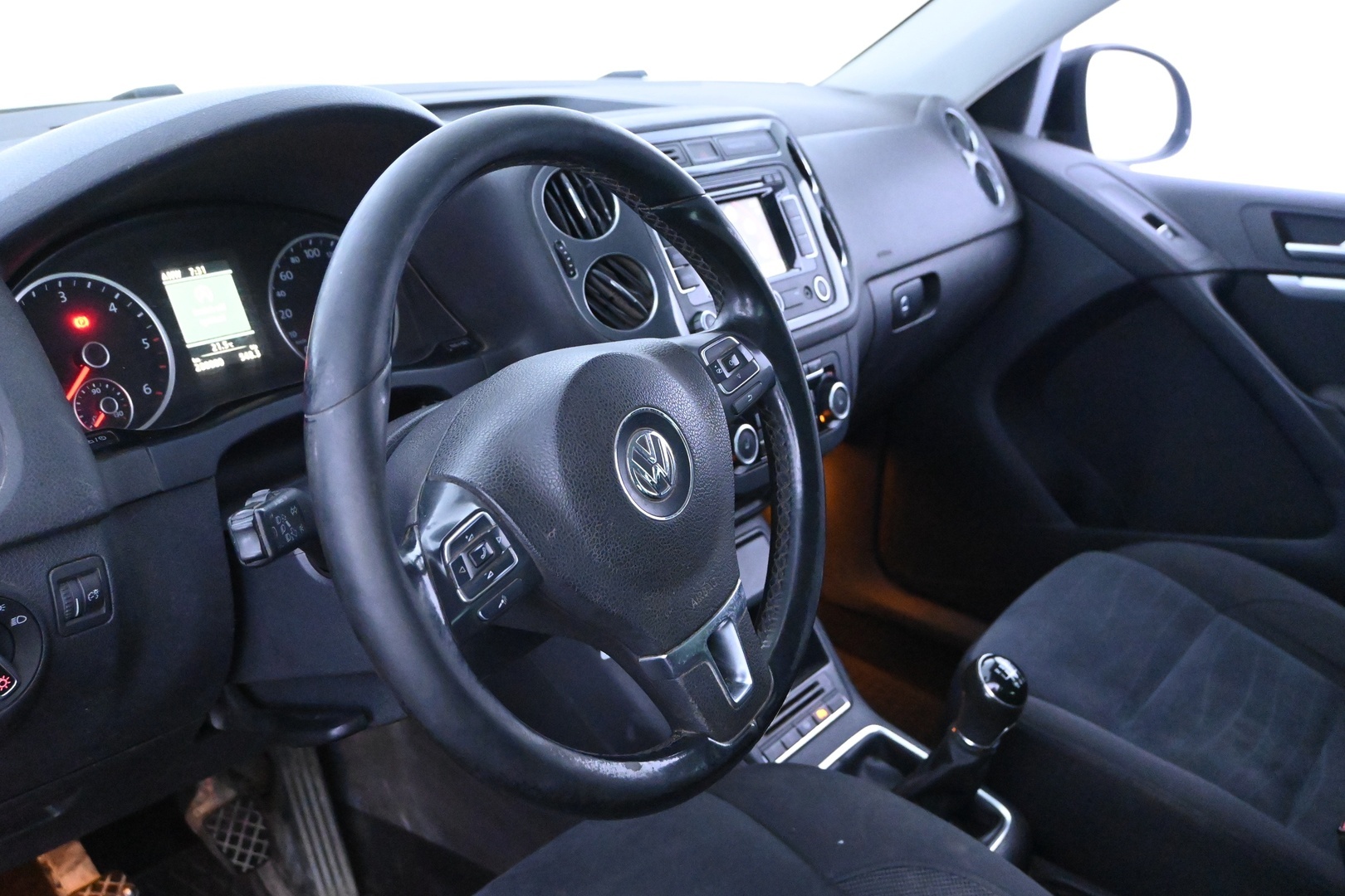 VOLKSWAGEN Tiguan 2013