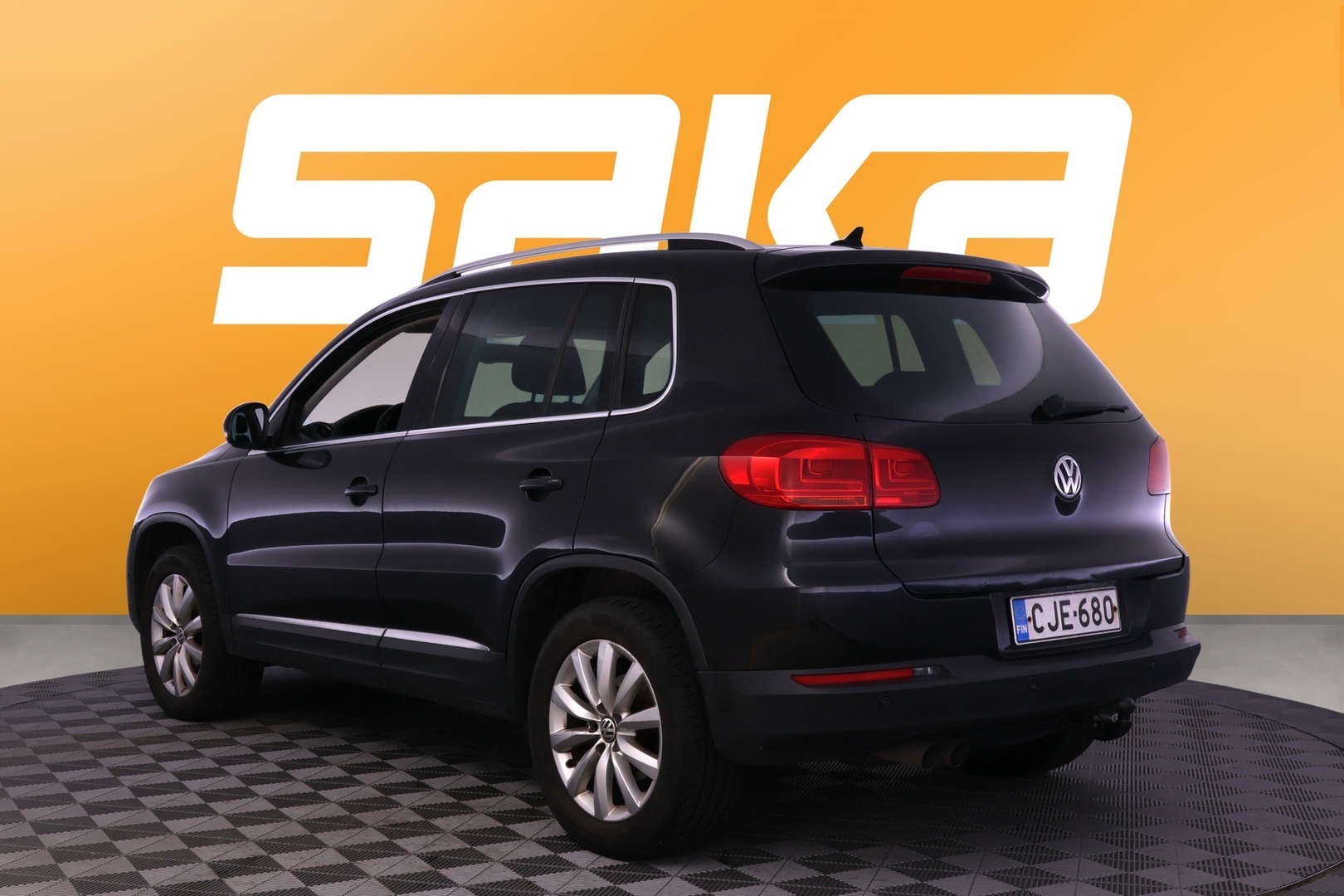 VOLKSWAGEN Tiguan 2013
