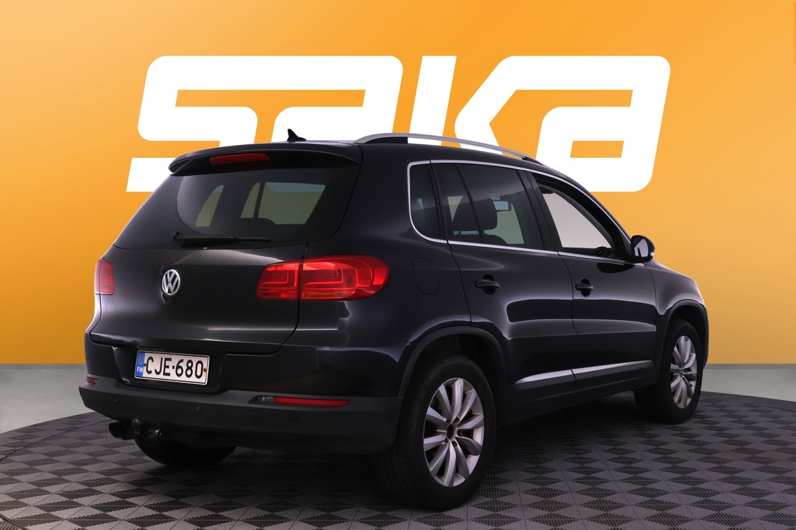 VOLKSWAGEN Tiguan 2013