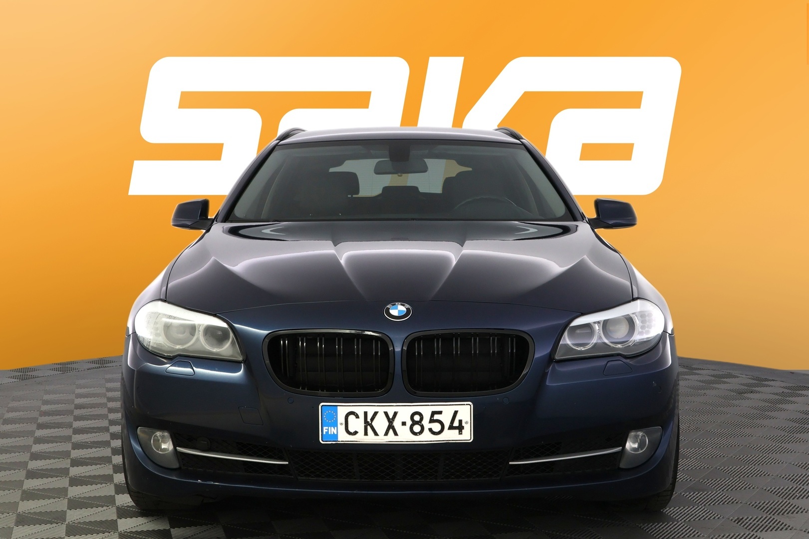 BMW 525 2013