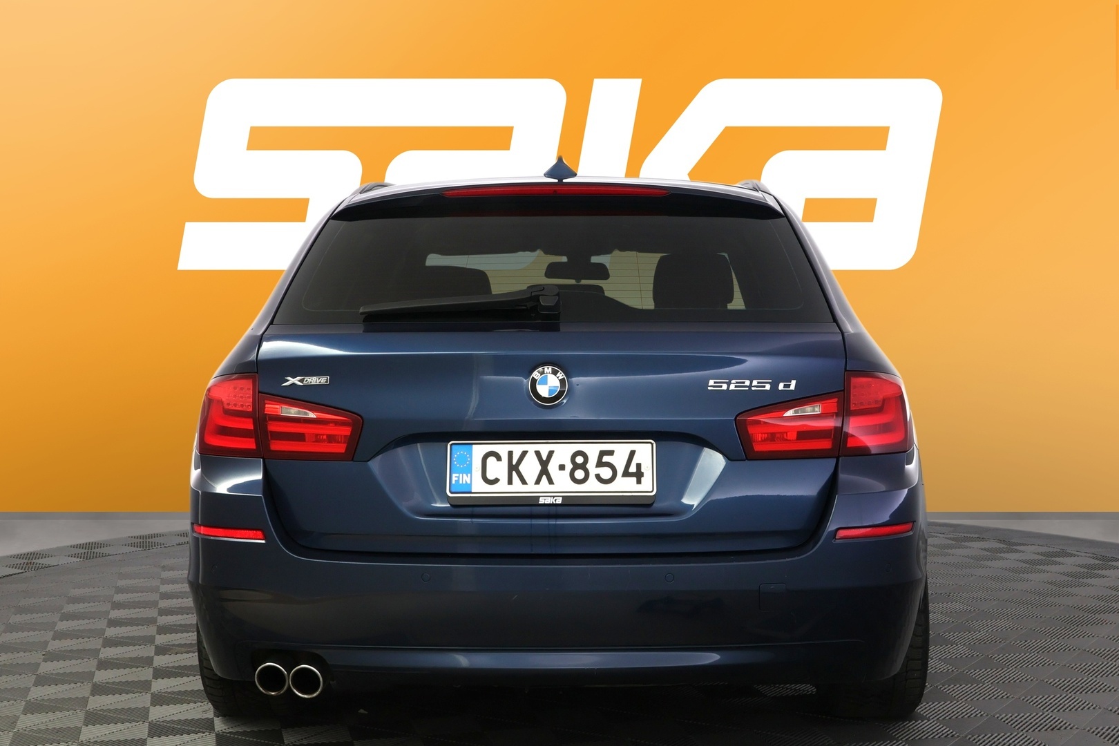 BMW 525 2013