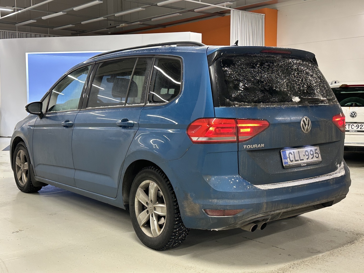 VOLKSWAGEN Touran 2018