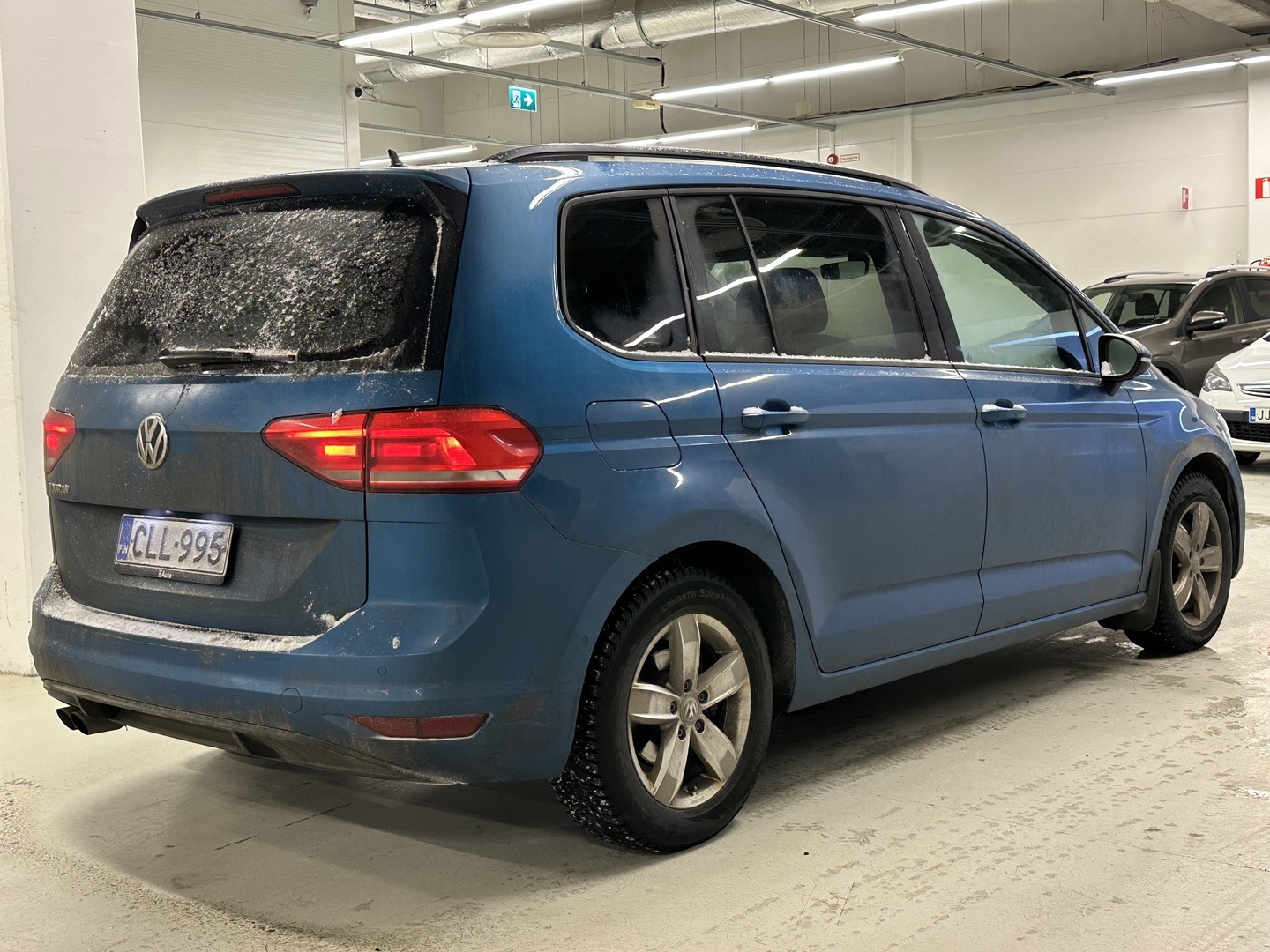 VOLKSWAGEN Touran 2018