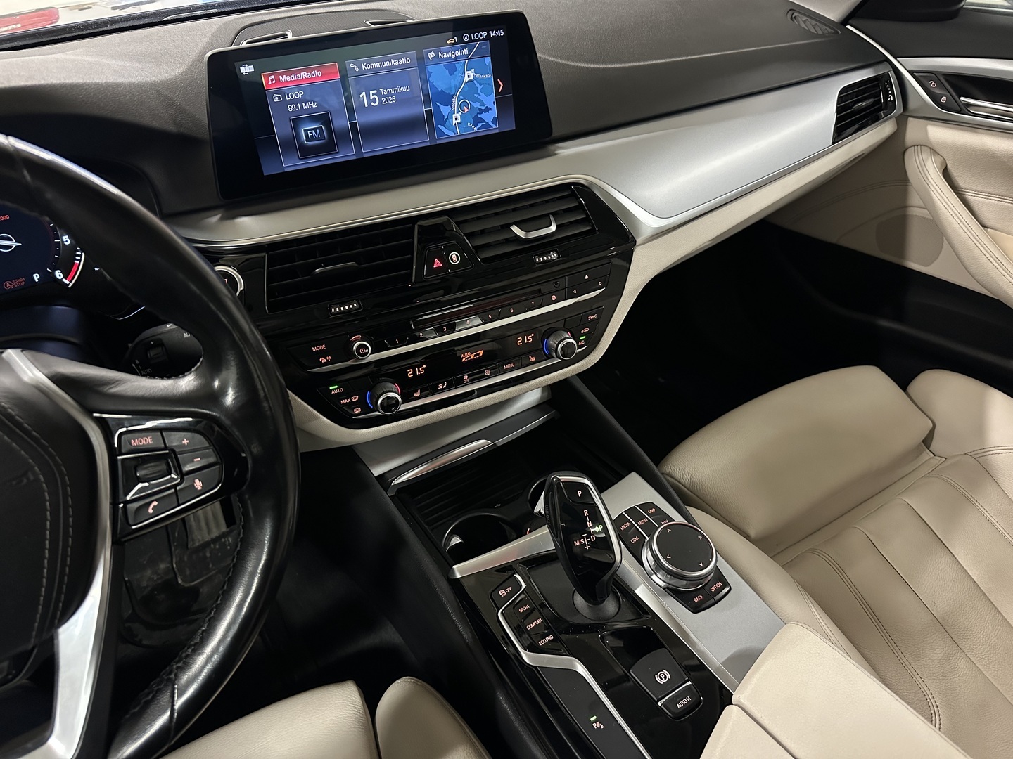 BMW 520 2019