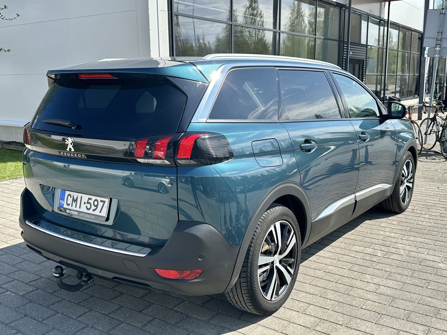 PEUGEOT 5008 2019