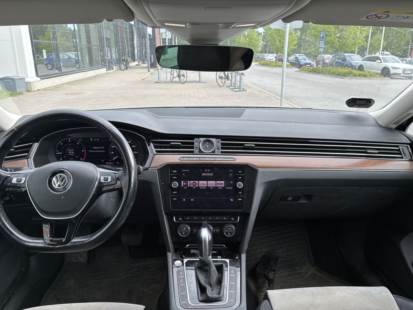 VOLKSWAGEN Passat 2019