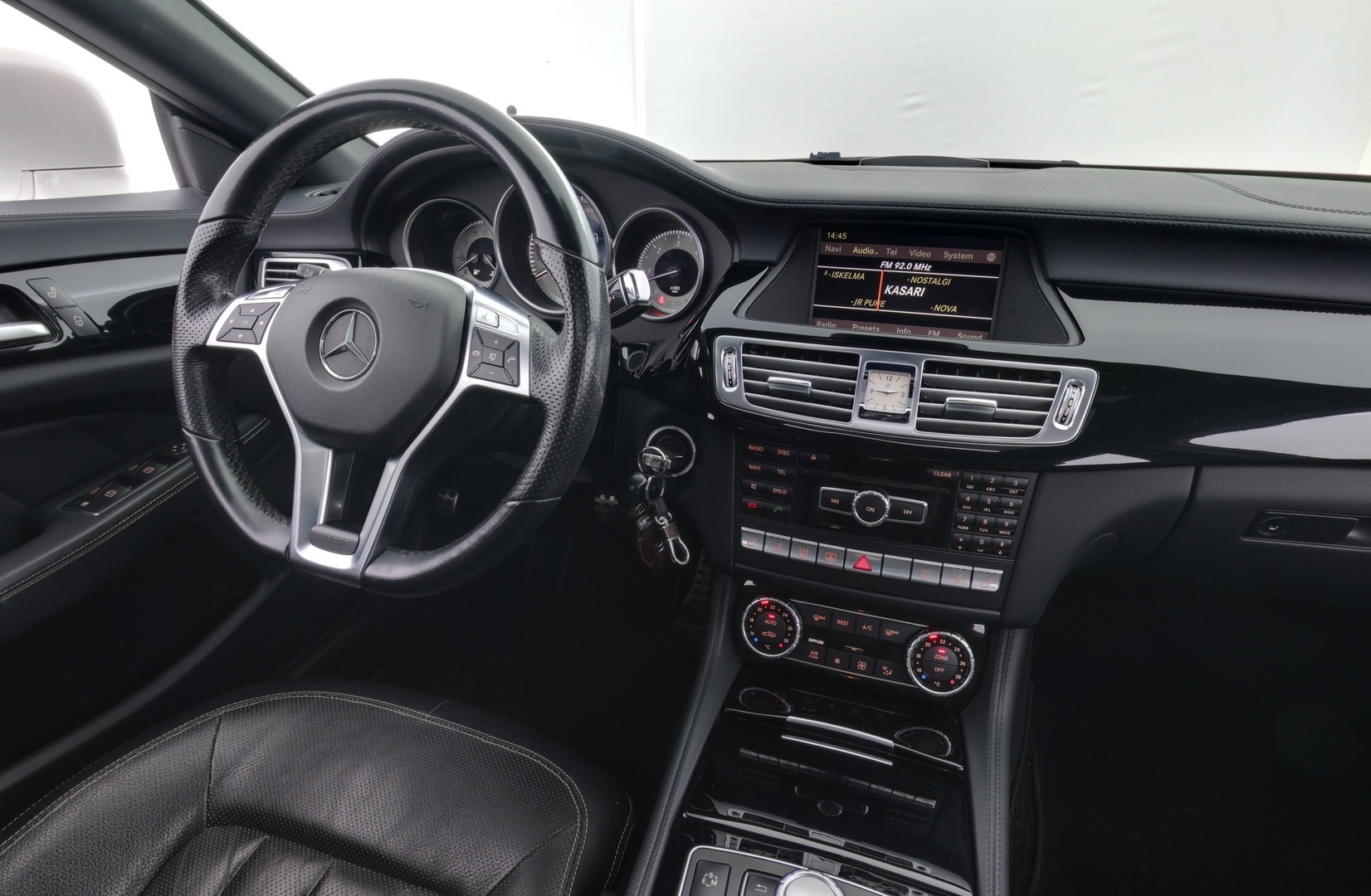 MERCEDES-BENZ CLS 2012