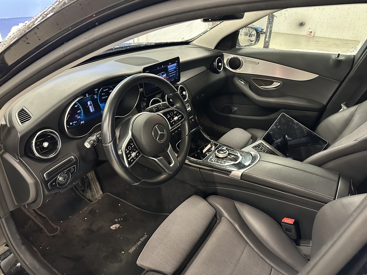 MERCEDES-BENZ C 2021