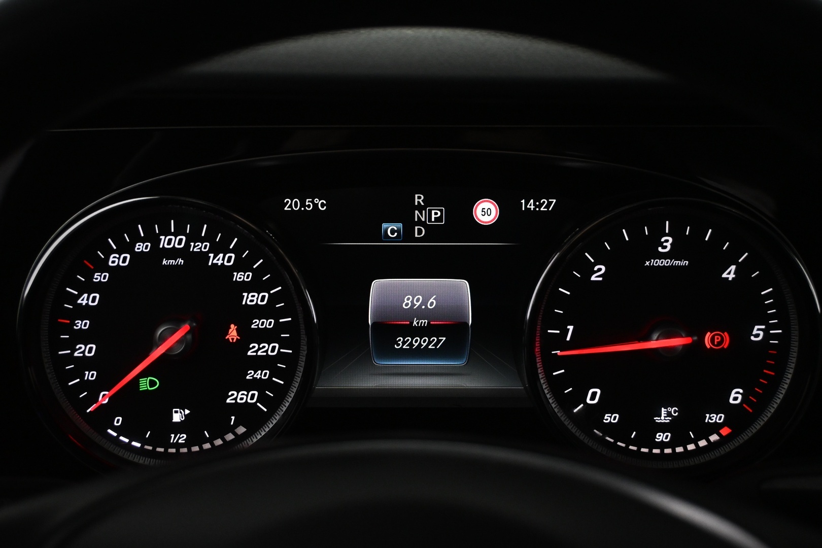 MERCEDES-BENZ E 2018